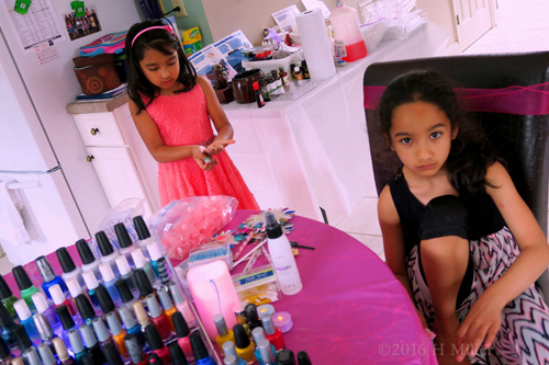 The Girls Want To Do A Perfect Job. The Girls Want To Do A Perfect Job.