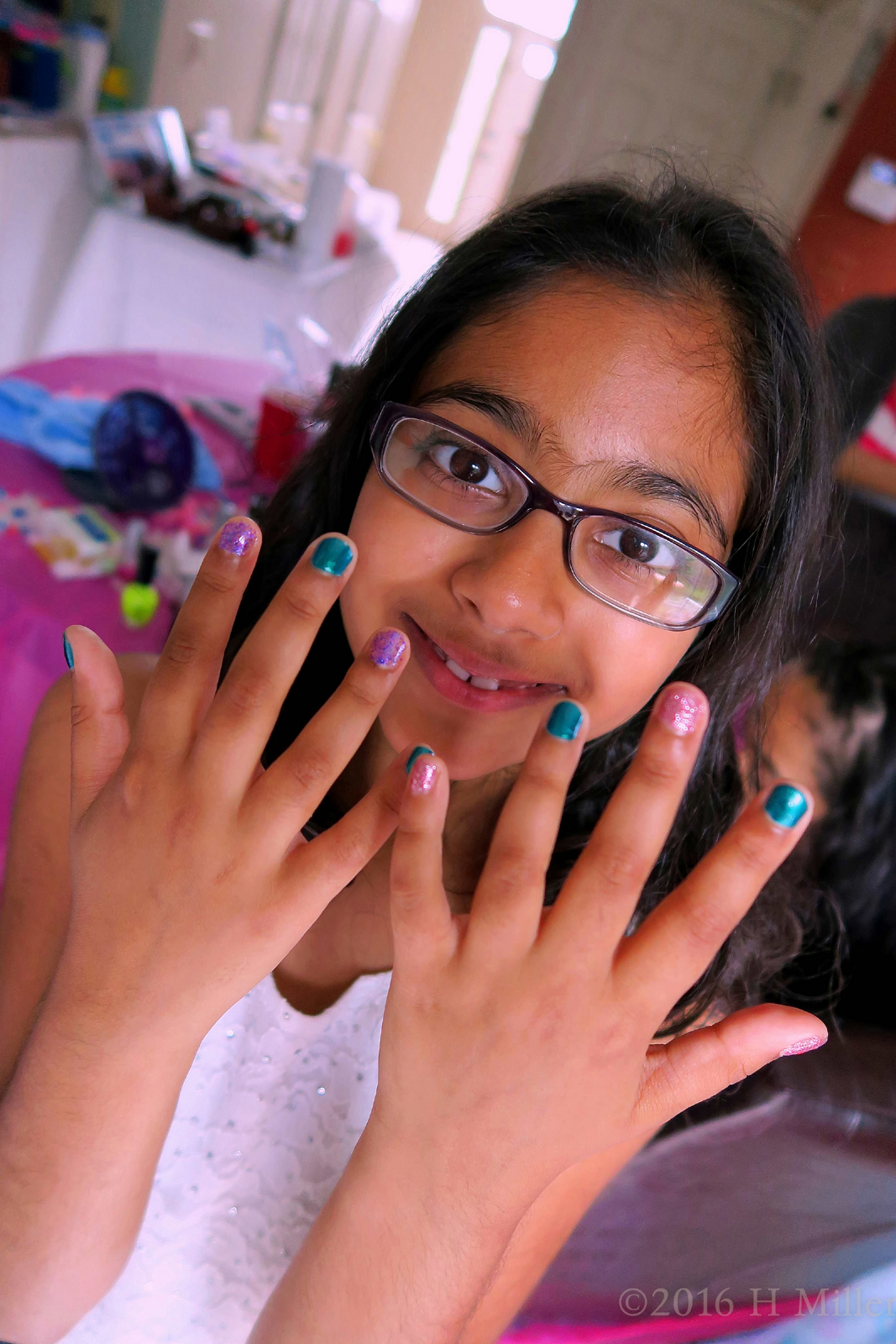 Aashi's New Colorful Mani! 