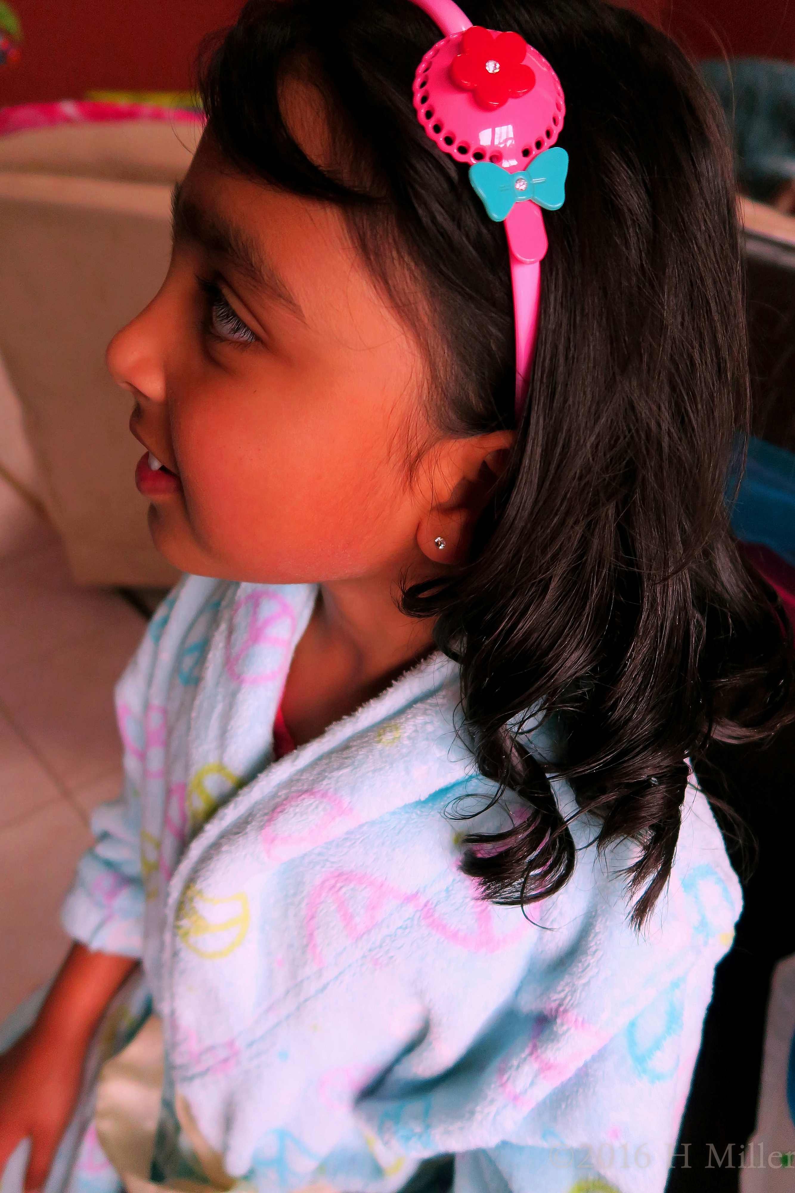 Curls, Side View.Very Cool! Curls, Side View.Very Cool!