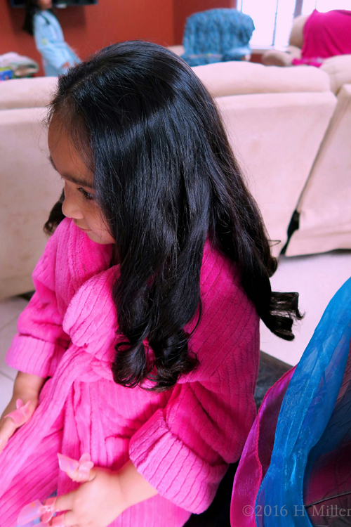 Spa Birthday Party Waves Hair Styling! Spa Birthday Party Waves Hair Styling!