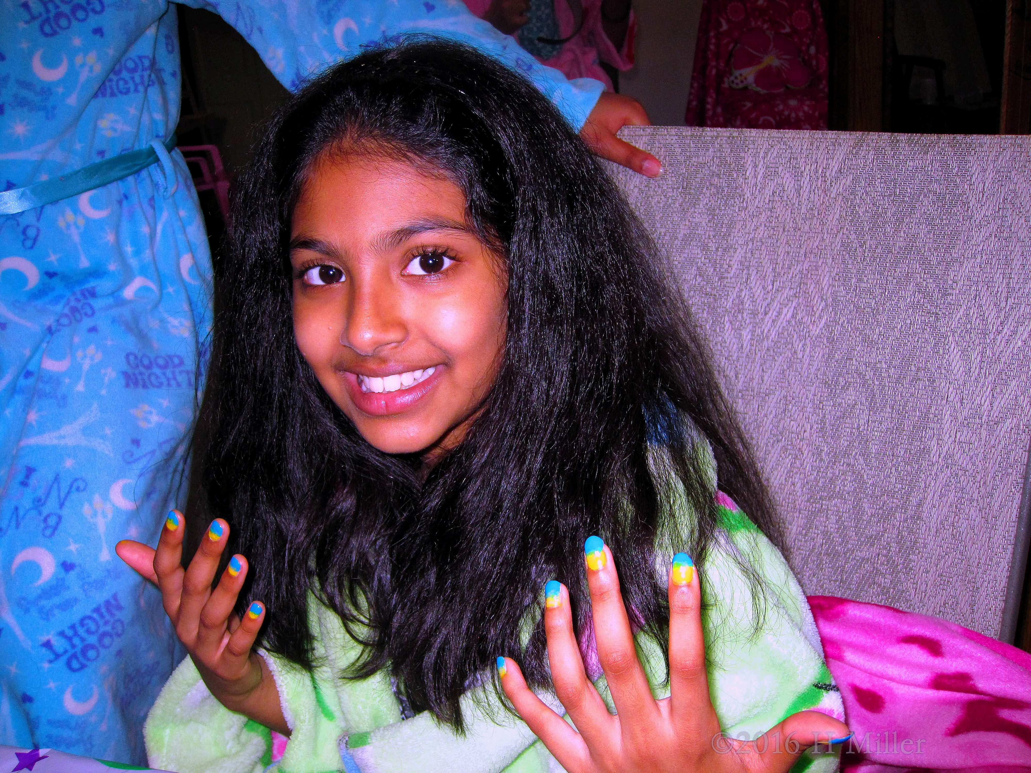 She Really Loves Her New Kids Mini Manicure! She Really Loves Her New Kids Mini Manicure!