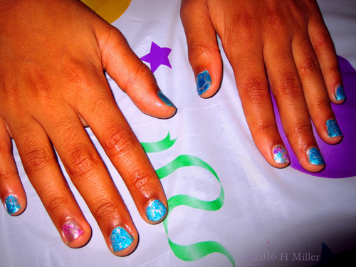 What A Simple And Pretty Kids Manicure!