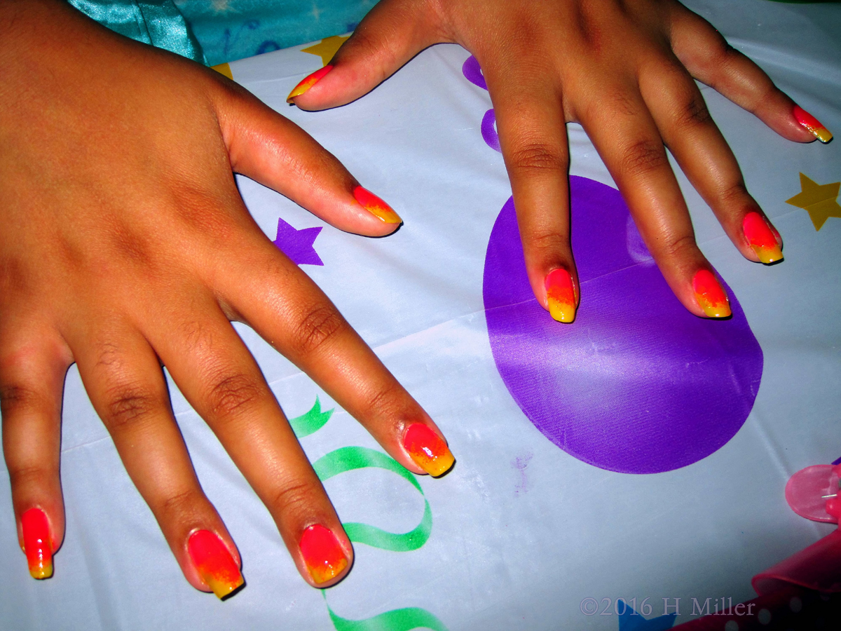 What Lovely Colors She Chose For Her Awesome Girls Manicure!