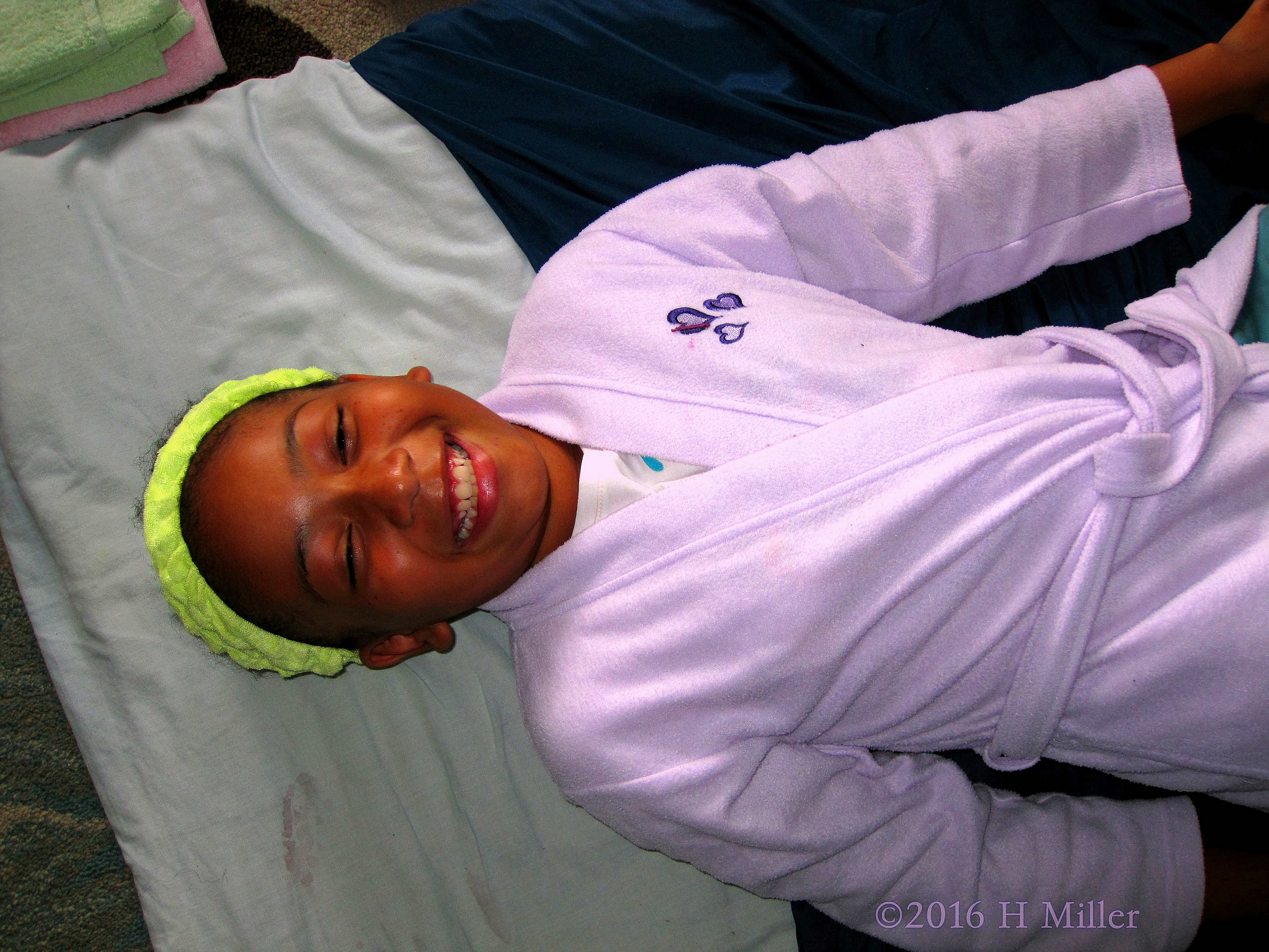 Happy Before Her Kids Facial And Massage Happy Before Her Kids Facial And Massage