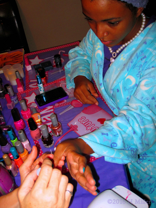 Watching Her Girls Spa Manicure Being Done Watching Her Girls Spa Manicure Being Done