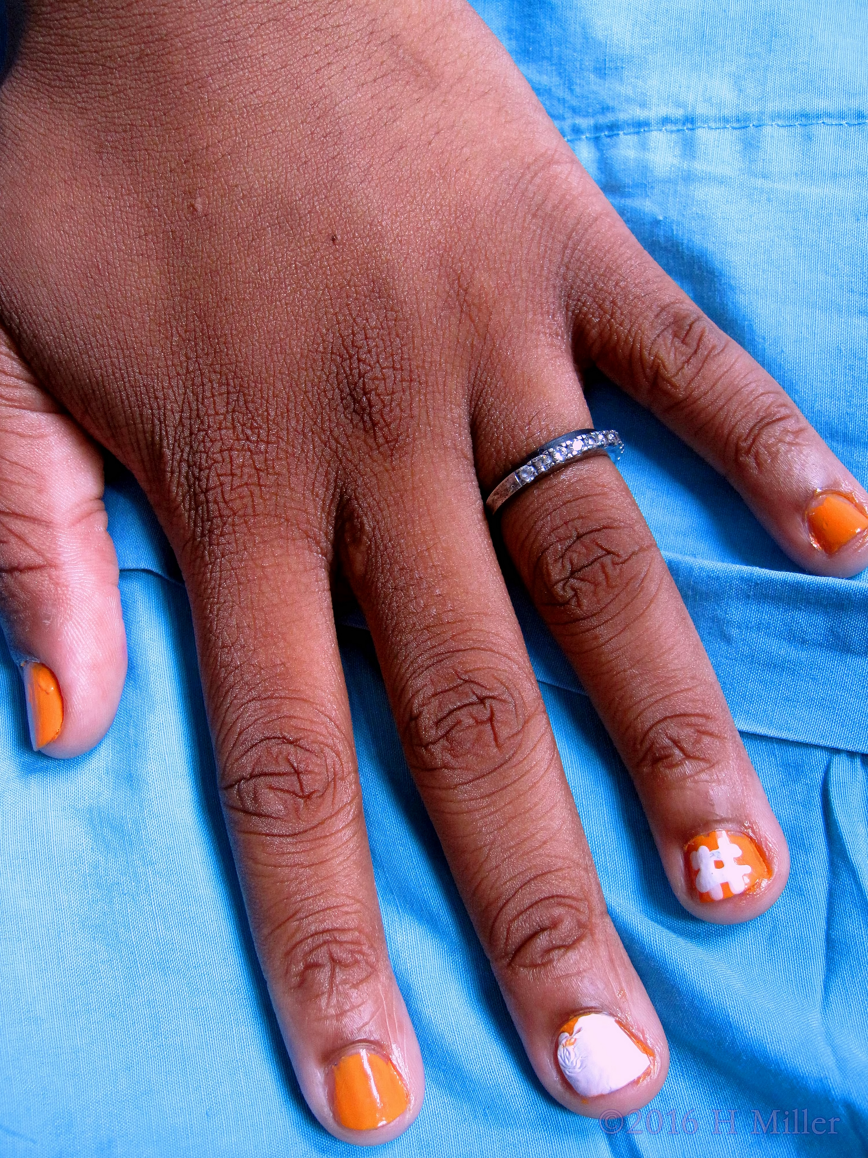 Cool Orange And White Home Girls Spa Mini Mani Cool Orange And White Home Girls Spa Mini Mani