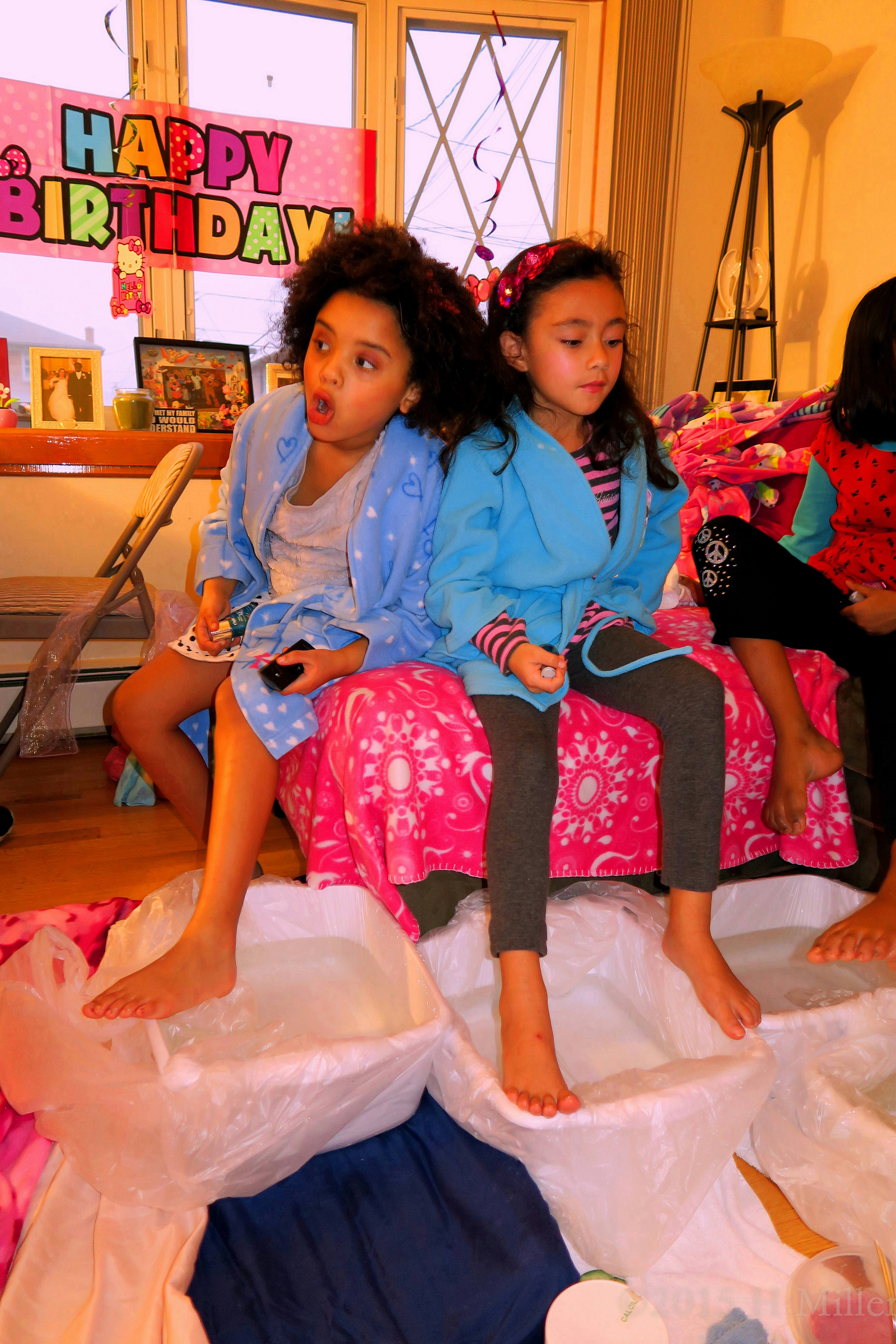 Playing Games On The TV During Their Footbath Playing Games On The TV During Their Footbath