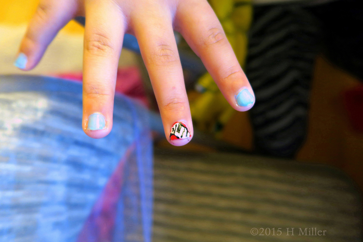 She Loves Music And Playing Piano So Why Not A Piano Painted For Her Nail Art! 