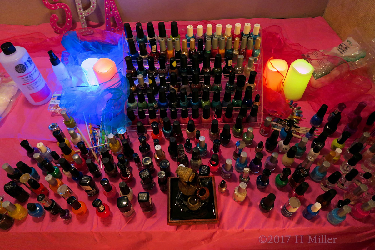 Lots Of Nail Polish With Aromatherapy And A Tranquility Fountain. 