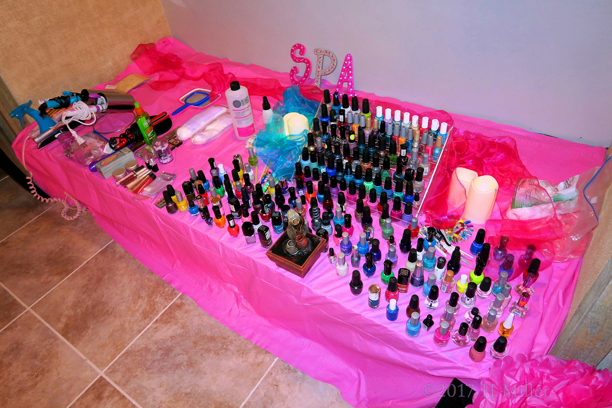 The Kids Spa Party Nail Polish And Hair Styling Table Setup And Ready To Go! 