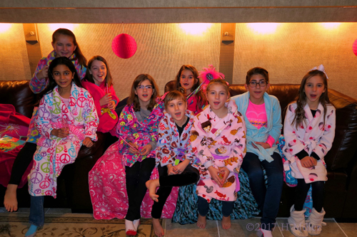 Group Picture In Spa Robes Before The Spa Party For Girls!