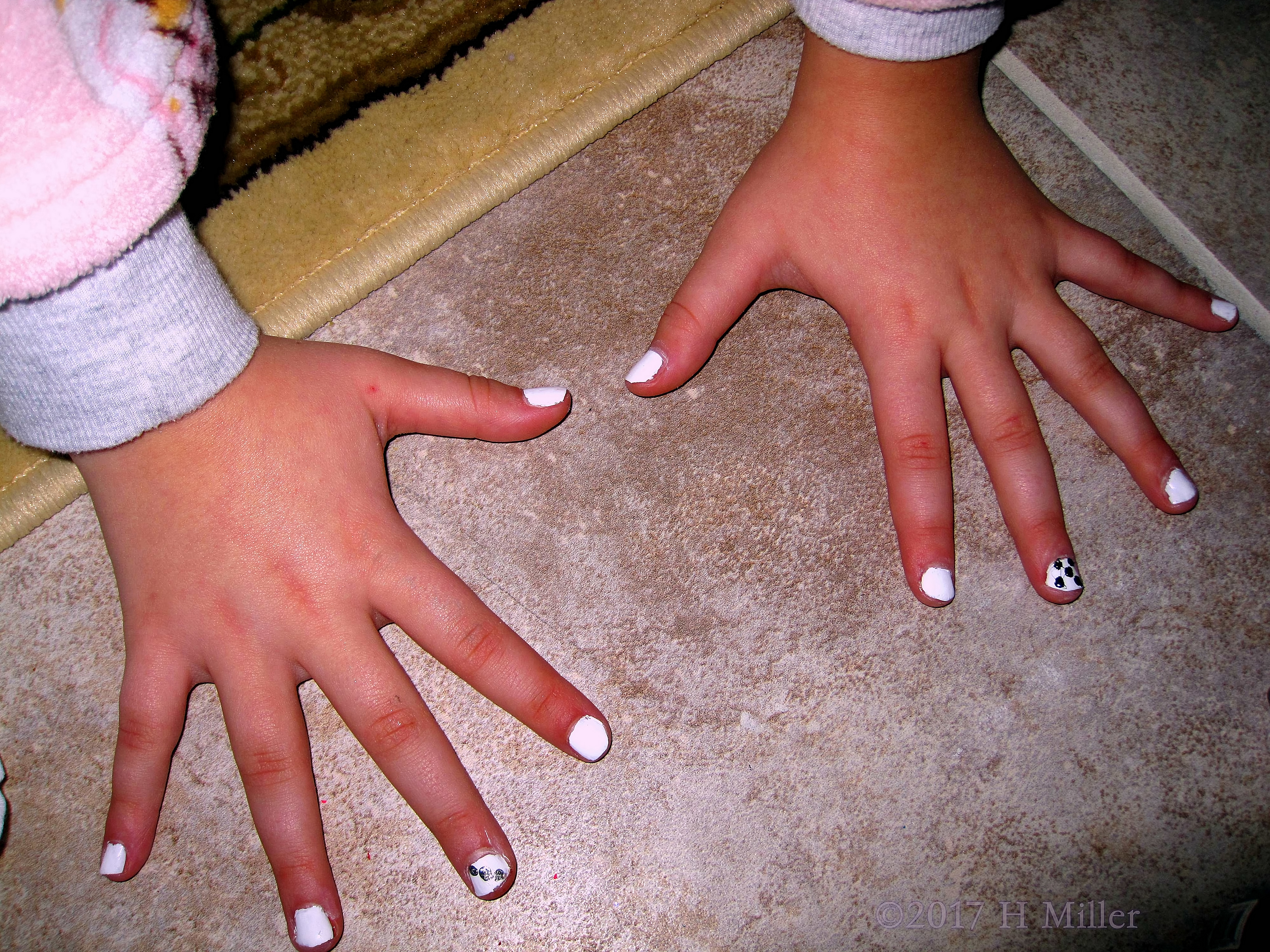 Dice Was The Nail Design Of Choice For This Girl's Mini Mani! Dice Was The Nail Design Of Choice For This Girl's Mini Mani!