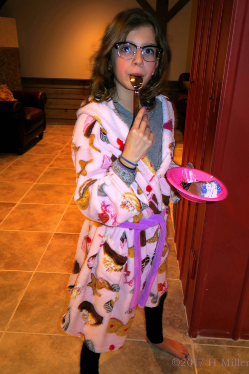 The Cake Is Yummy Chocolate! The Cake Is Yummy Chocolate!