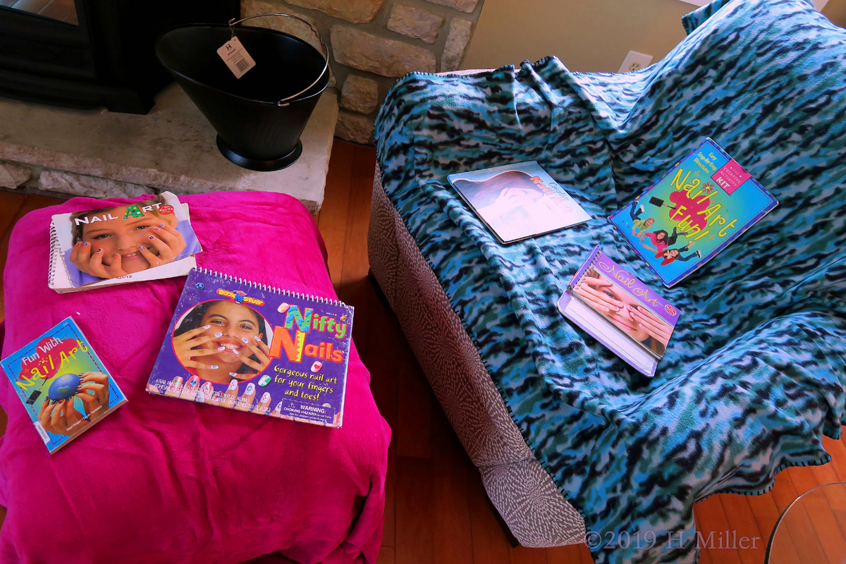 Comfy Spa Couch With Nail Art Books For The Kids! 