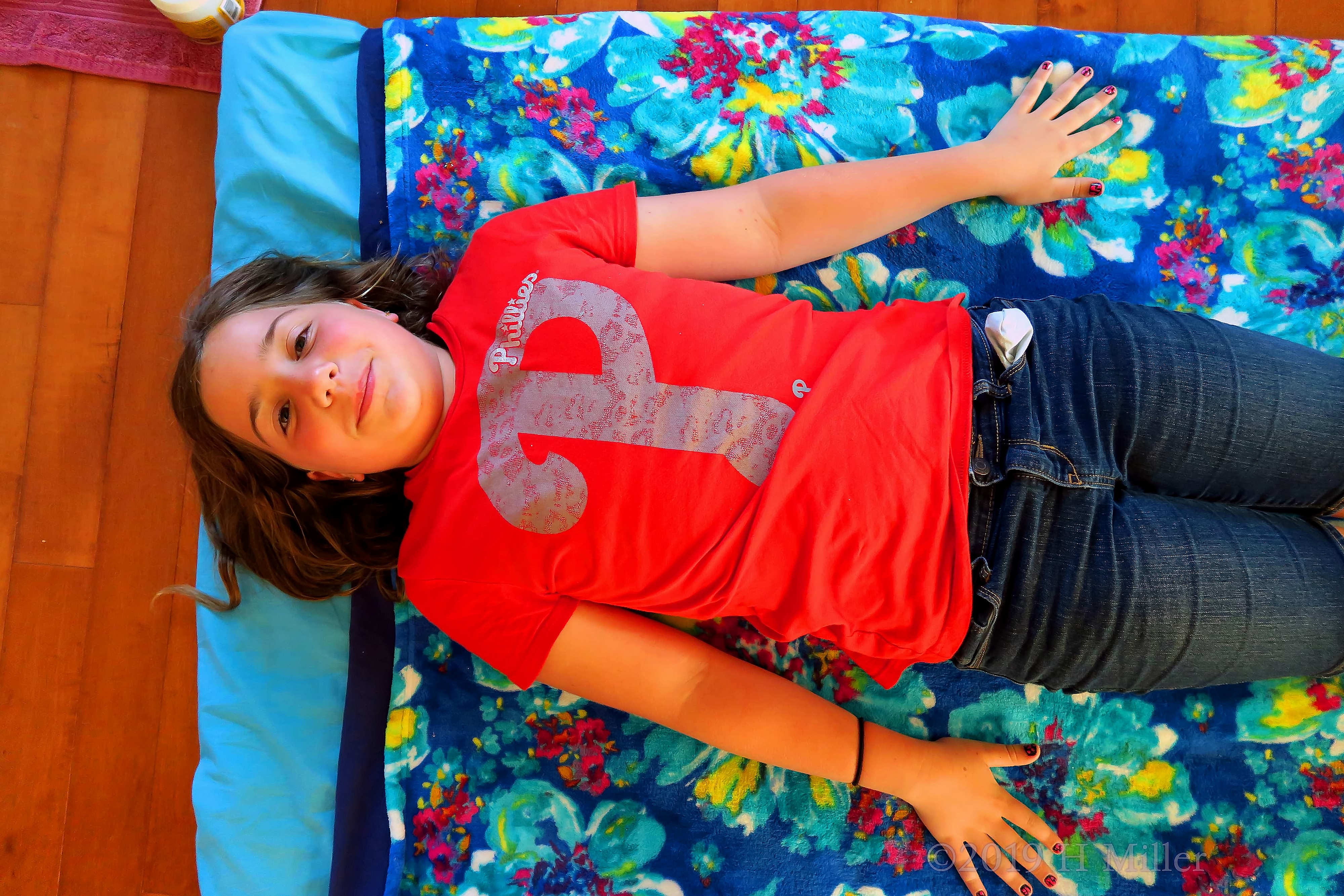 Clicked Just Before The Girls Facial Starts! Clicked Just Before The Girls Facial Starts!