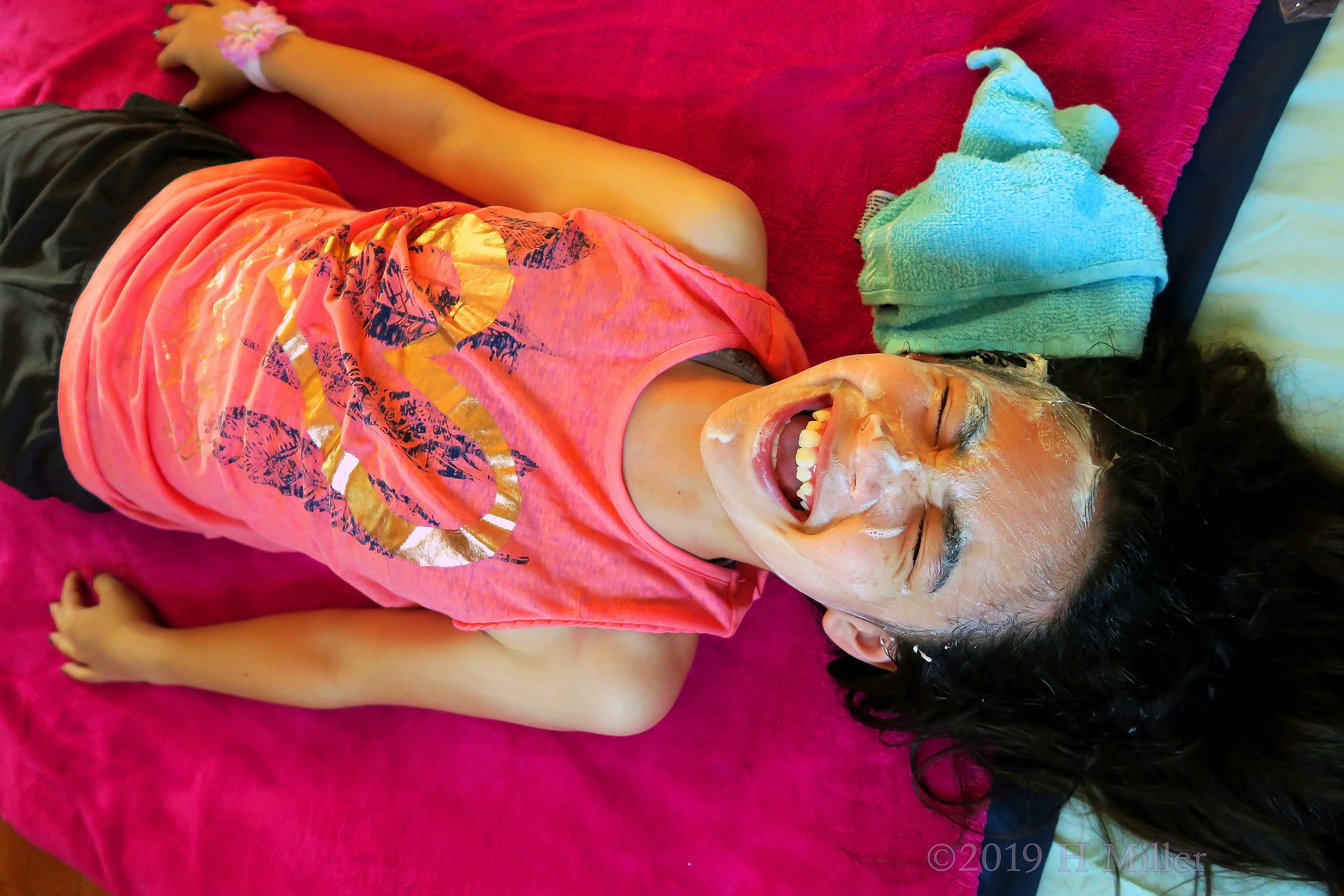 Excited When Face Mask Is Applied During Girls Facial Activity! Excited When Face Mask Is Applied During Girls Facial Activity!