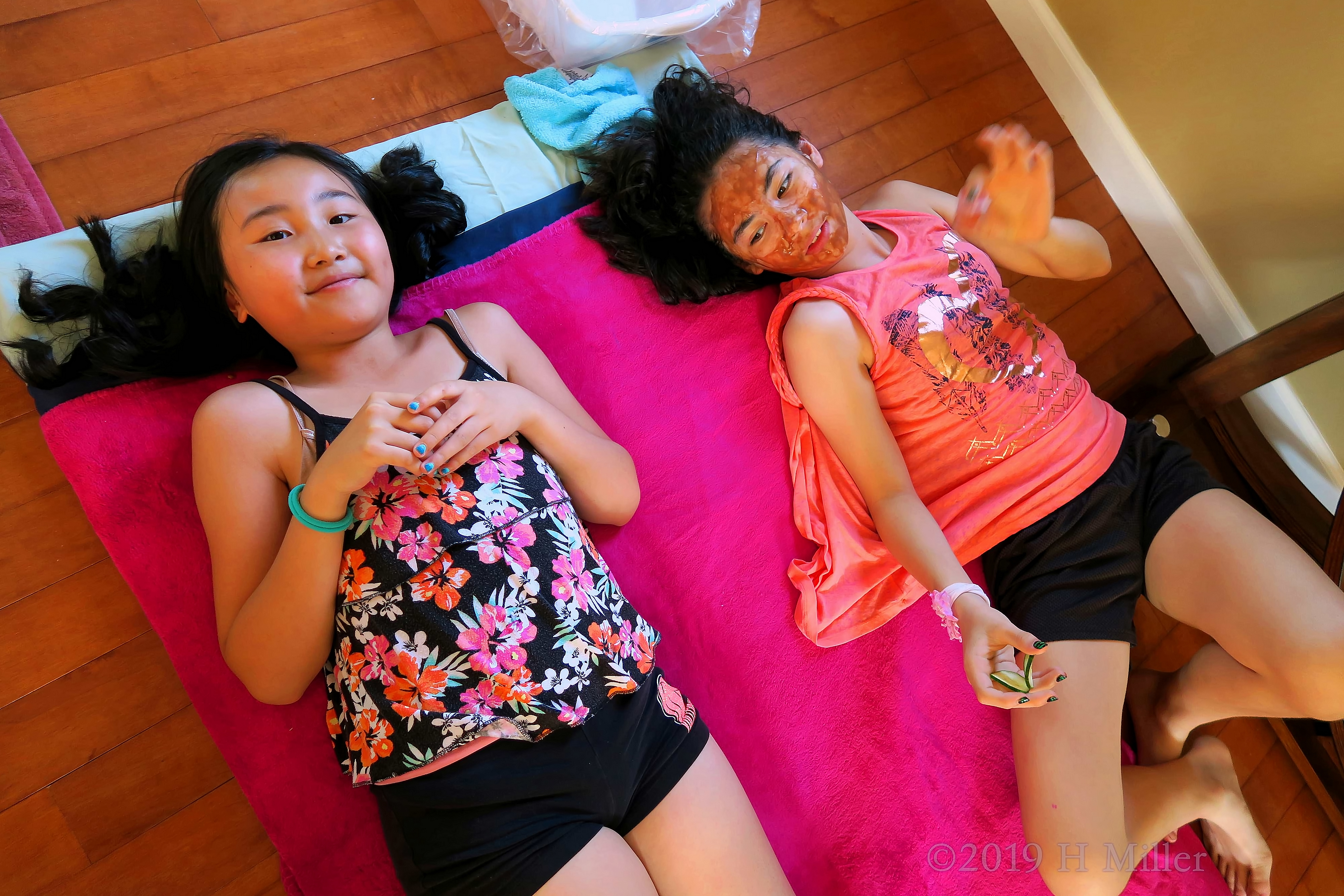 The Girls Amidst Their Girls Facial Sessions At The Spa Party! The Girls Amidst Their Girls Facial Sessions At The Spa Party!