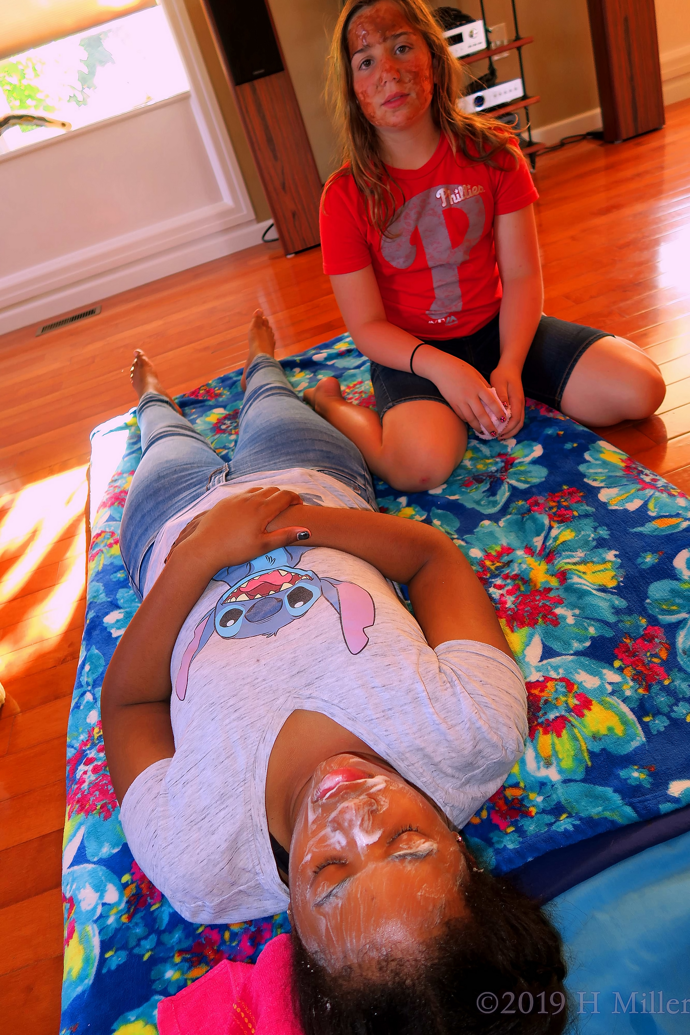 The Two Girls With Facial Mask During Kids Facial Activity! The Two Girls With Facial Mask During Kids Facial Activity!