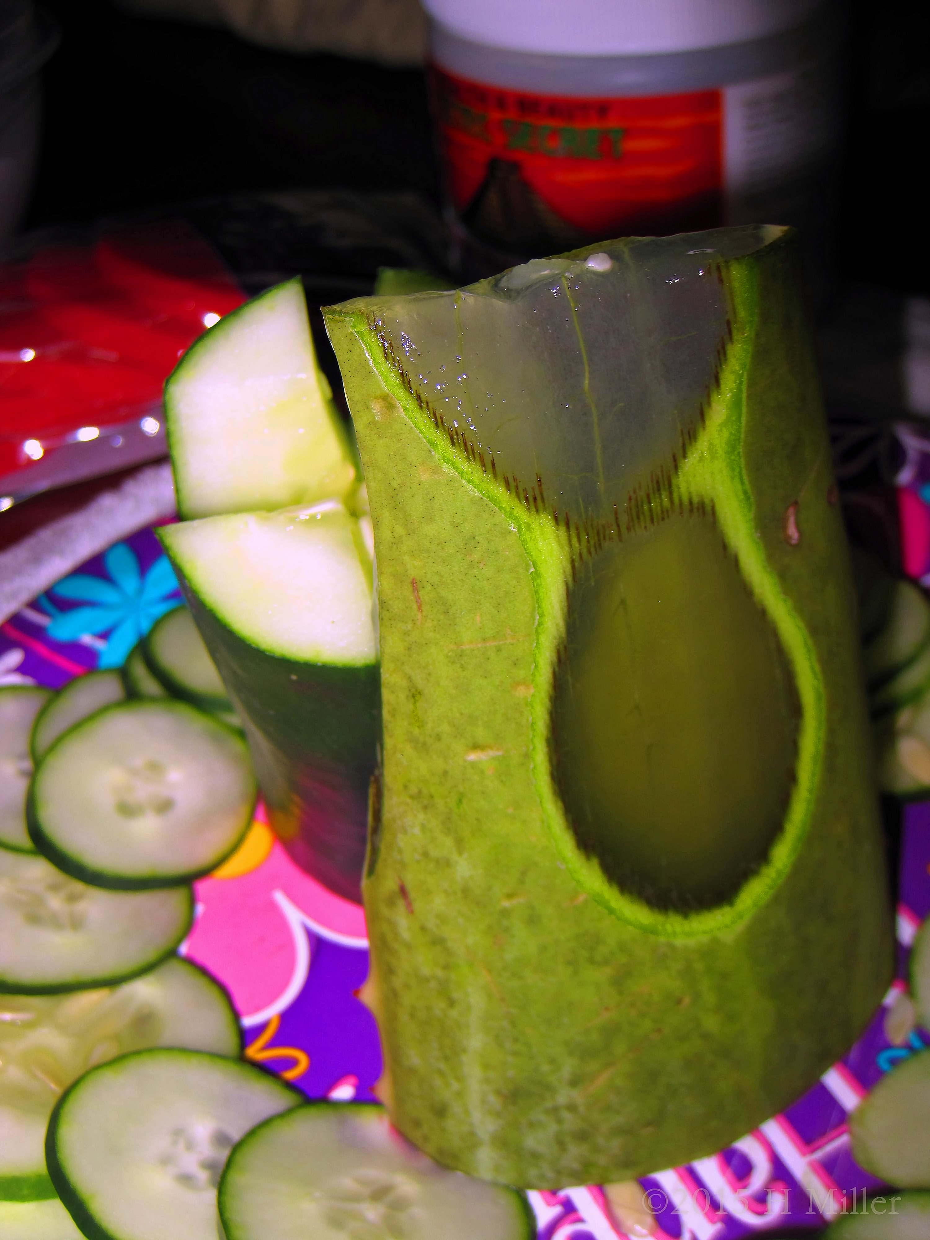 Aloe Vera Is Good For The Skin! Aloe Vera Is Good For The Skin!