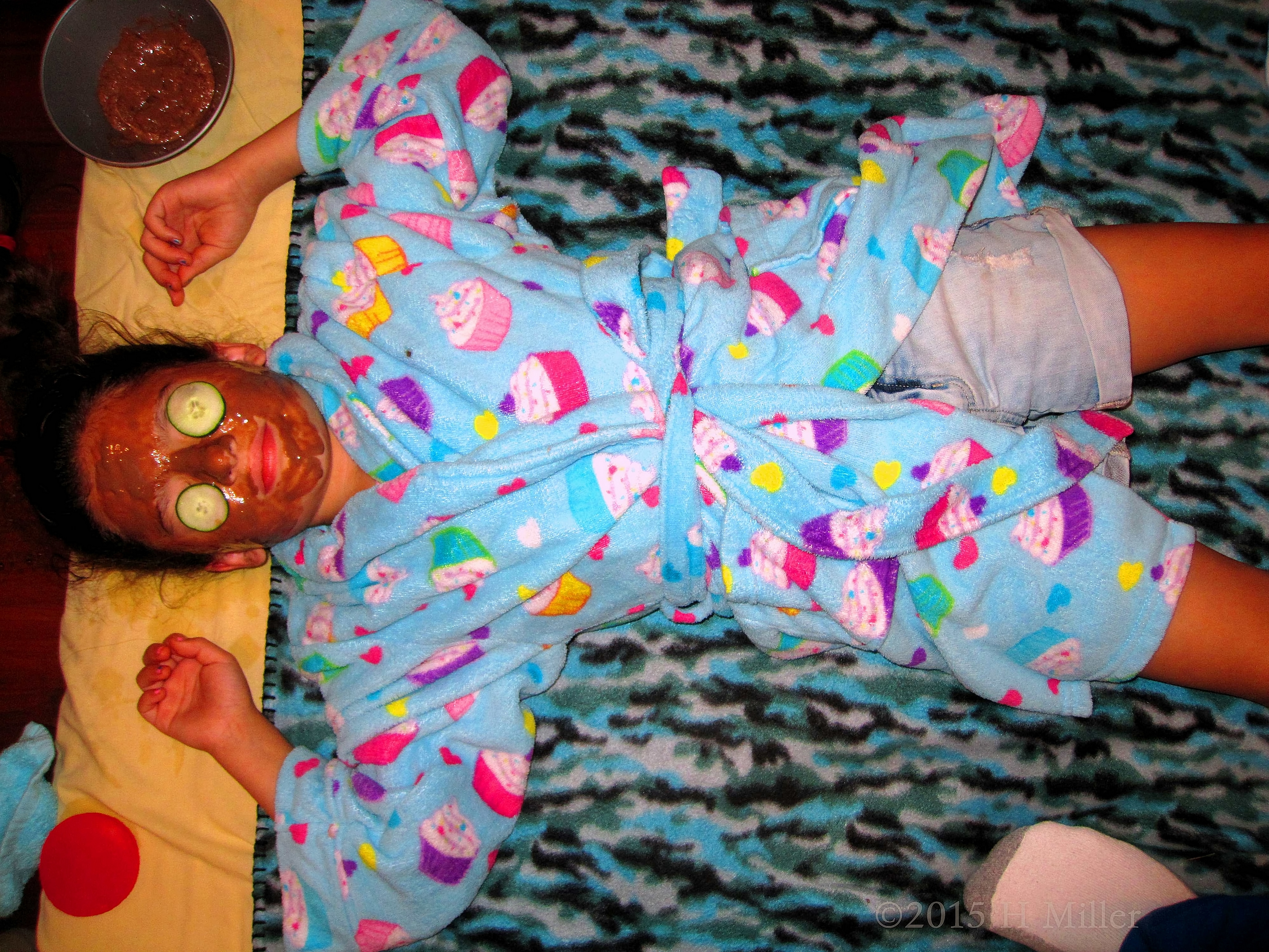 Relaxing During The Facial Activity. Relaxing During The Facial Activity.