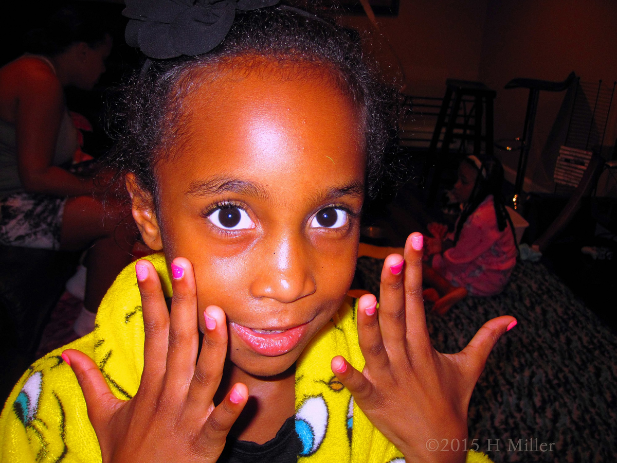 Manicures For Kids! 