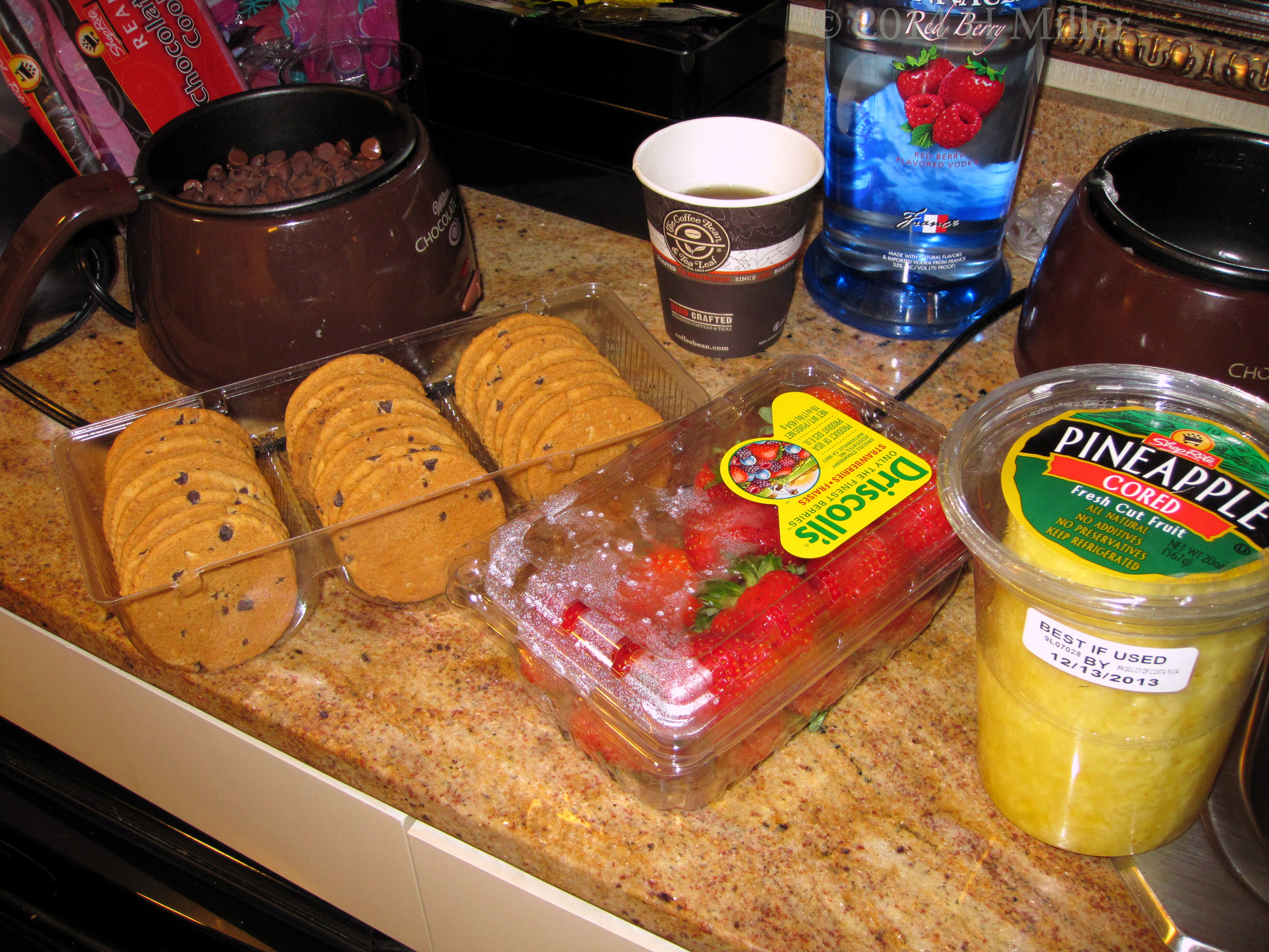 Chocolate Fondu With Pineapples Stawberries And Chocolate Chip Cookies Yum!!