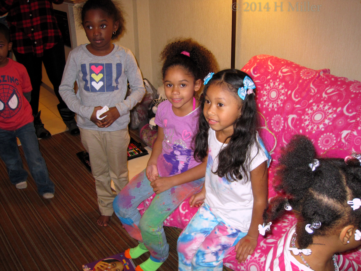 Hotel Spa Party Group Pic Before Starting Hotel Spa Party Group Pic Before Starting