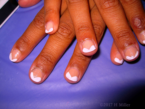 What An Elegant Kids French Manicure!