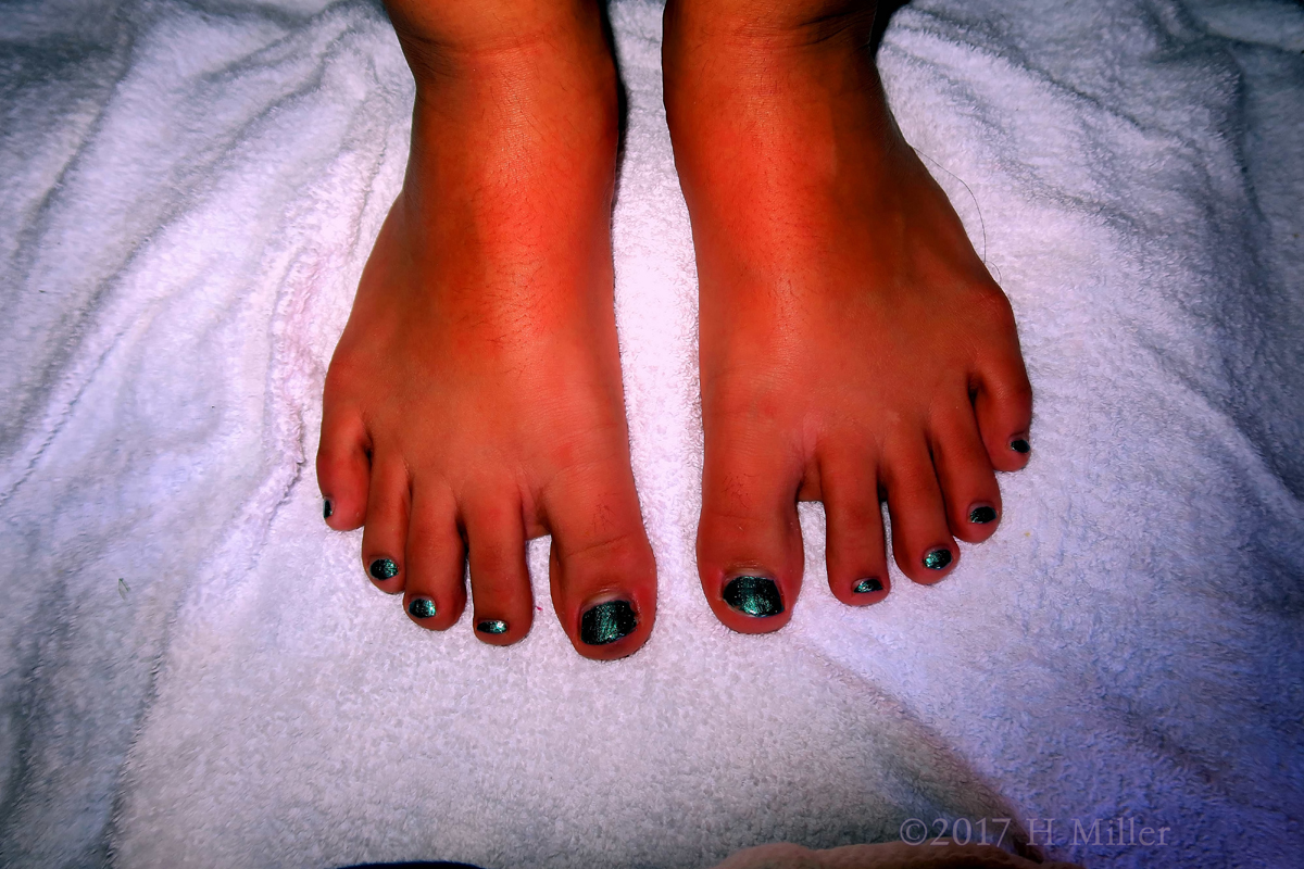 Super Cool Girls Pedicure. 