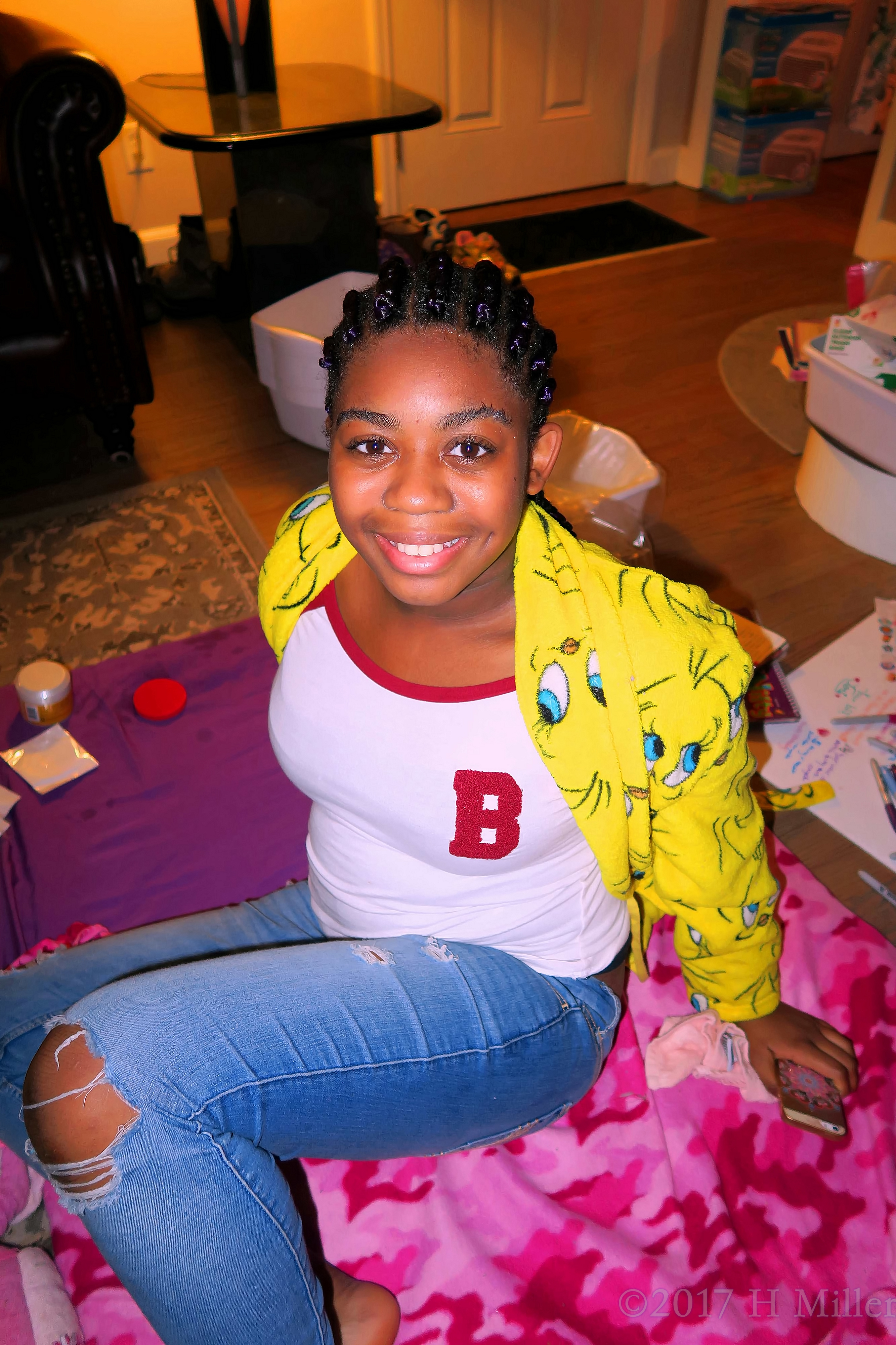 Smiling After Facials For Girls. She Looks Relaxed Now! Smiling After Facials For Girls. She Looks Relaxed Now!