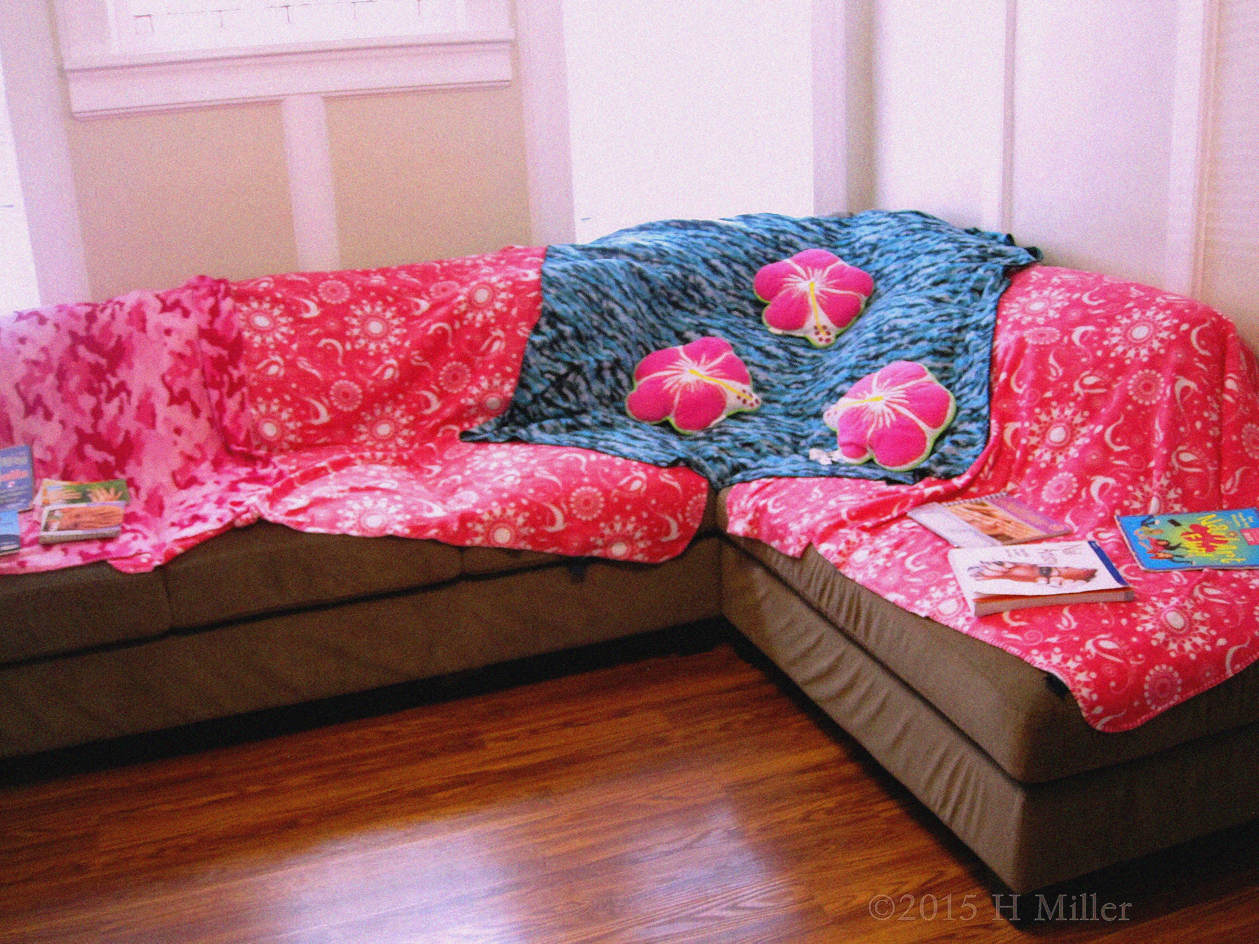 Long Shot Of The At Home Spa That Was A Living Room! Long Shot Of The At Home Spa That Was A Living Room!