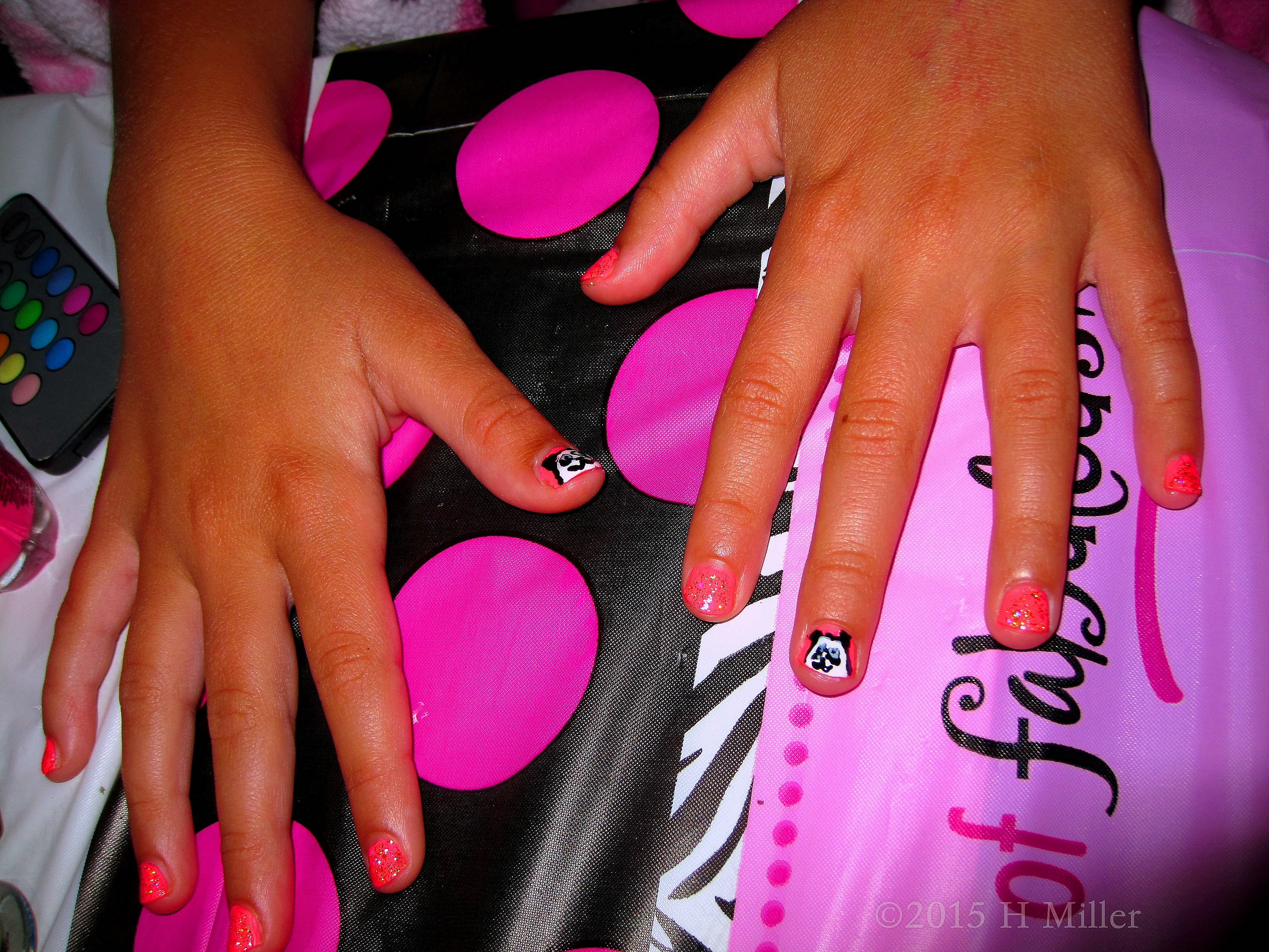 Panda Nail Art With Pink And Silver Glitter. Panda Nail Art With Pink And Silver Glitter.