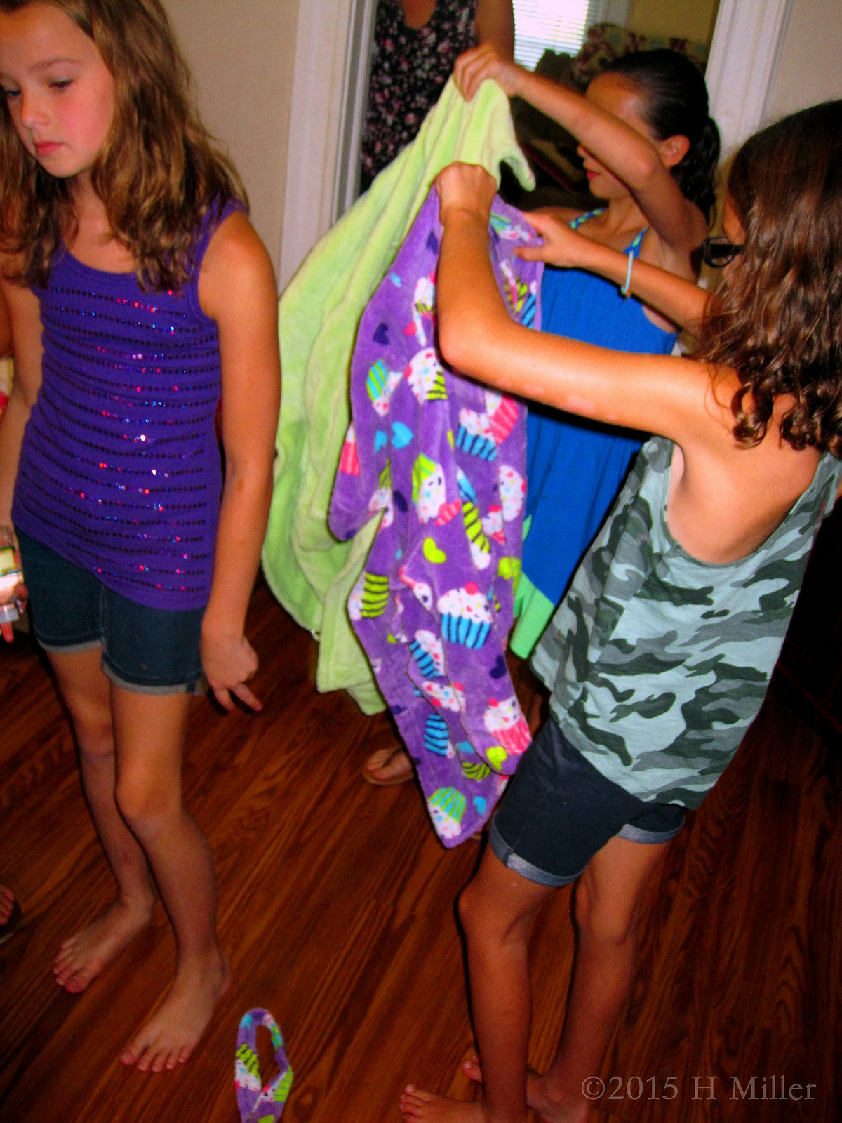 Finding Robes That Are The ProperS ize As Well As Each Girls' Personal Style. 