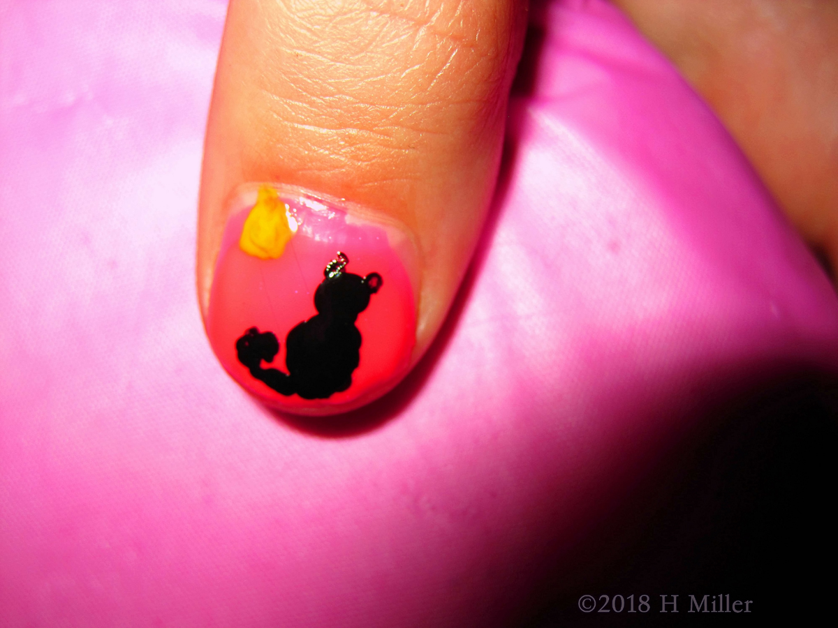Yet Another Shot Of The Cute Kitty Kids Nail Art!