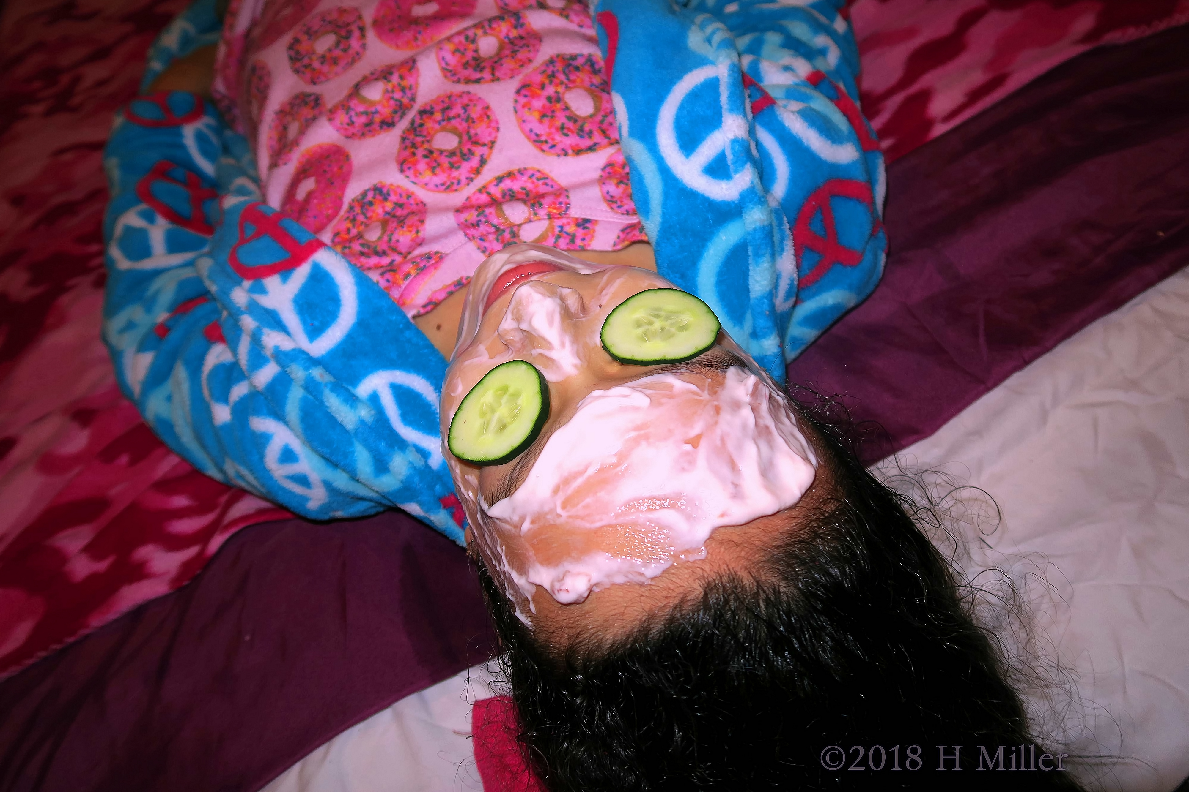 Enjoying Her Kids Facial Activity! Enjoying Her Kids Facial Activity!