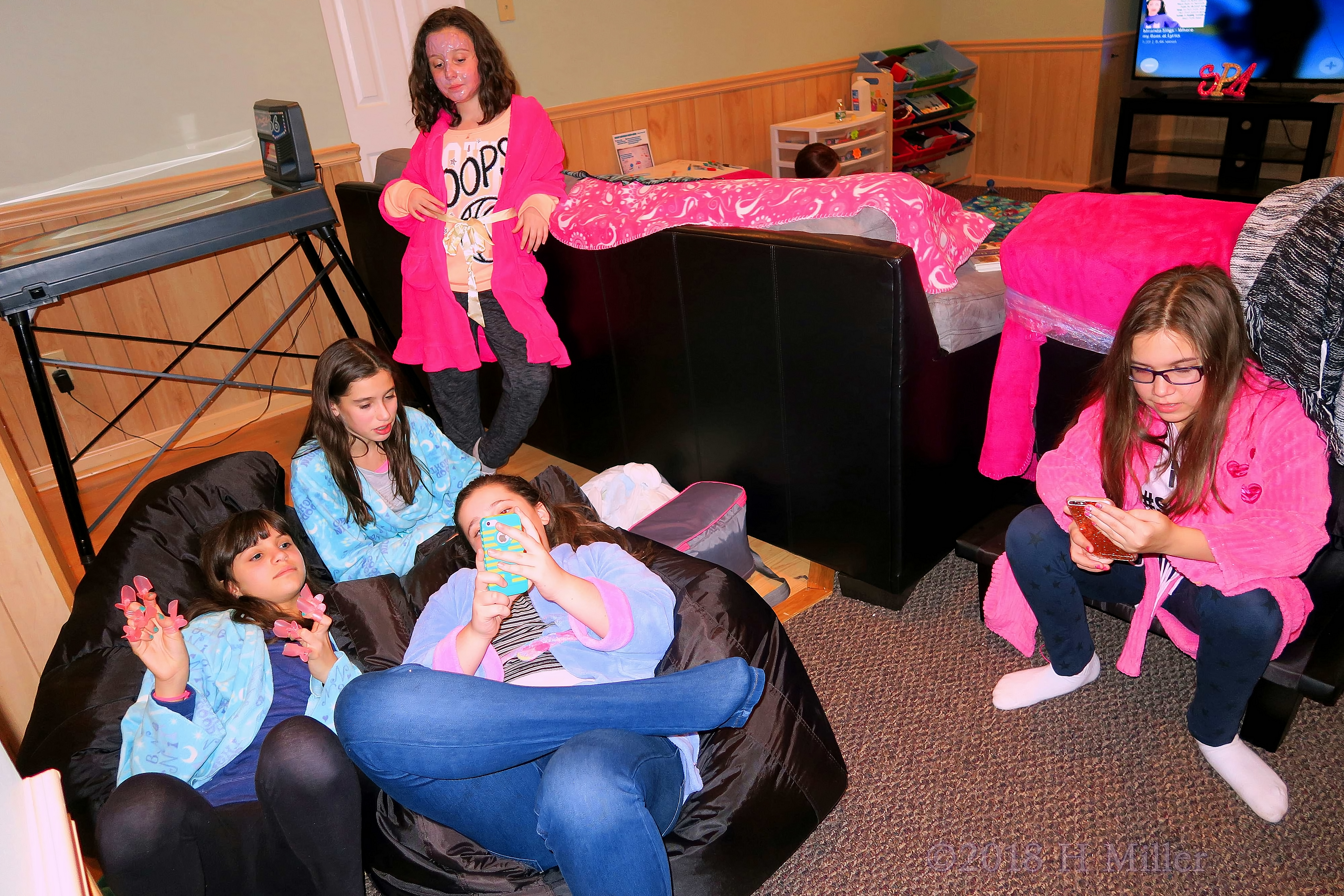 They Get Time To Relax From Their Routine Schedule! They Get Time To Relax From Their Routine Schedule!