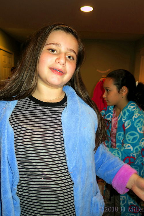 Birthday Girl Amanda In Her Spa Robe! Birthday Girl Amanda In Her Spa Robe!