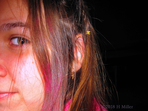 Colorful Hair Feathers Add So Much More Fun To Kids Hairstyling! Colorful Hair Feathers Add So Much More Fun To Kids Hairstyling!