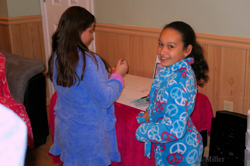 While Tying The Knot Of Her Spa Robe! While Tying The Knot Of Her Spa Robe!