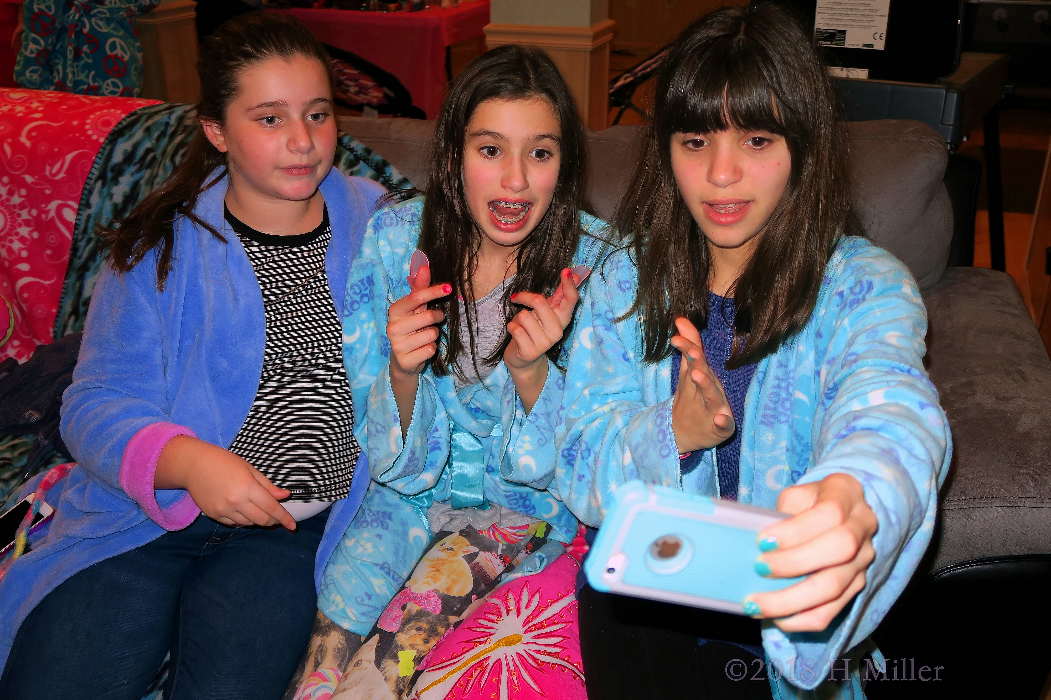 And They Pose For The Picture Perfect! And They Pose For The Picture Perfect!