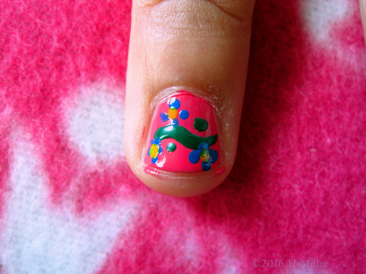 Intricate Floral Girls Nail Art Kids Spa Party 