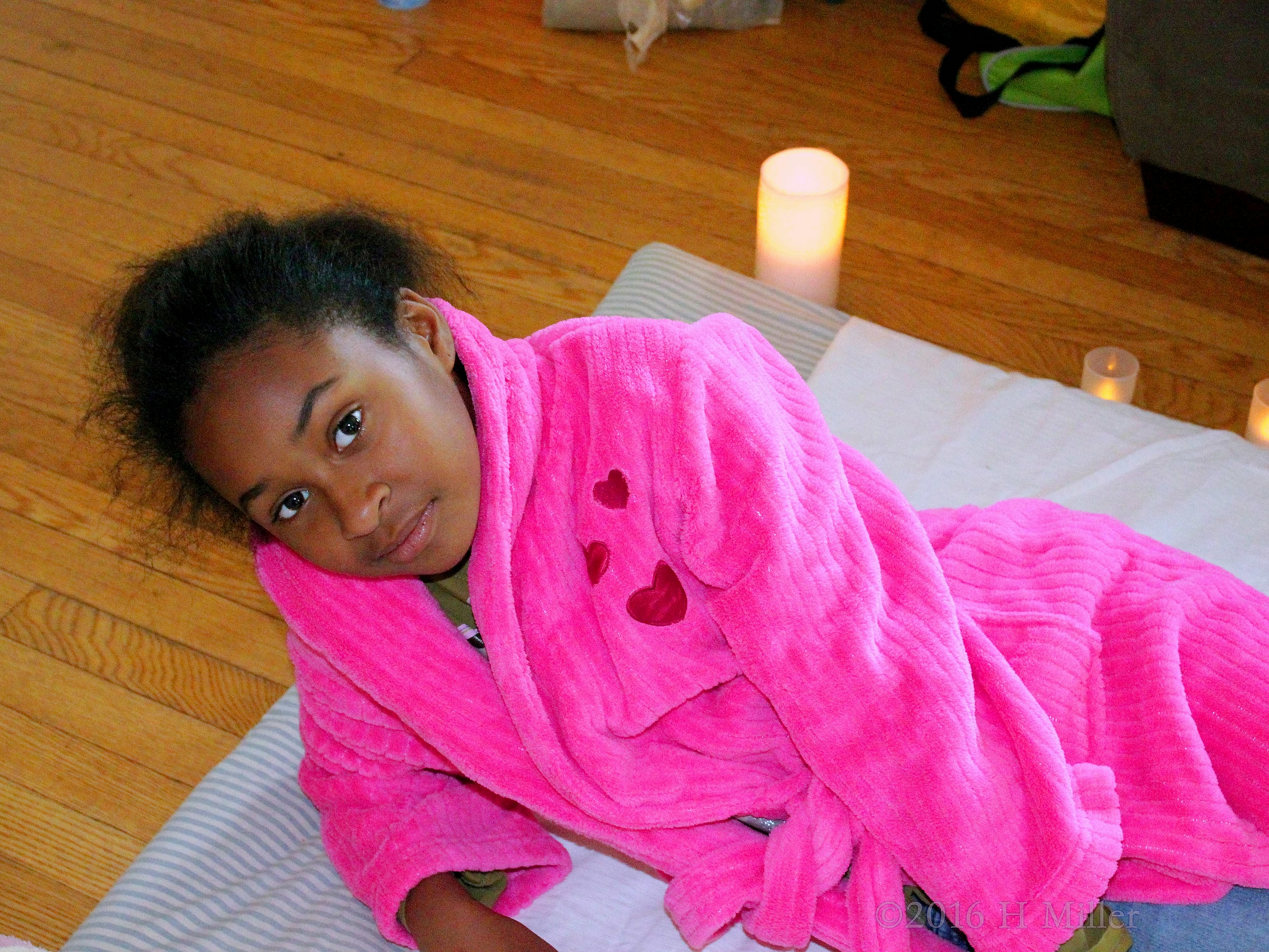 Chilling In The Spa And Kids Facials Area Chilling In The Spa And Kids Facials Area