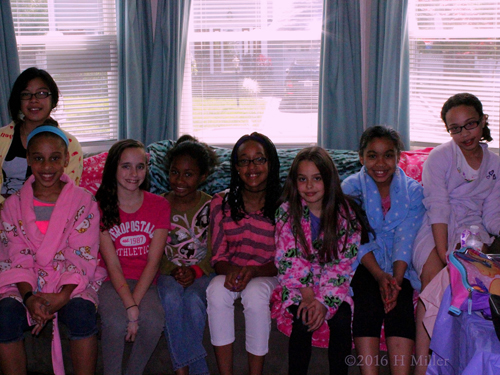 Group Photo Before The Kids Spa Party Begins! Group Photo Before The Kids Spa Party Begins!