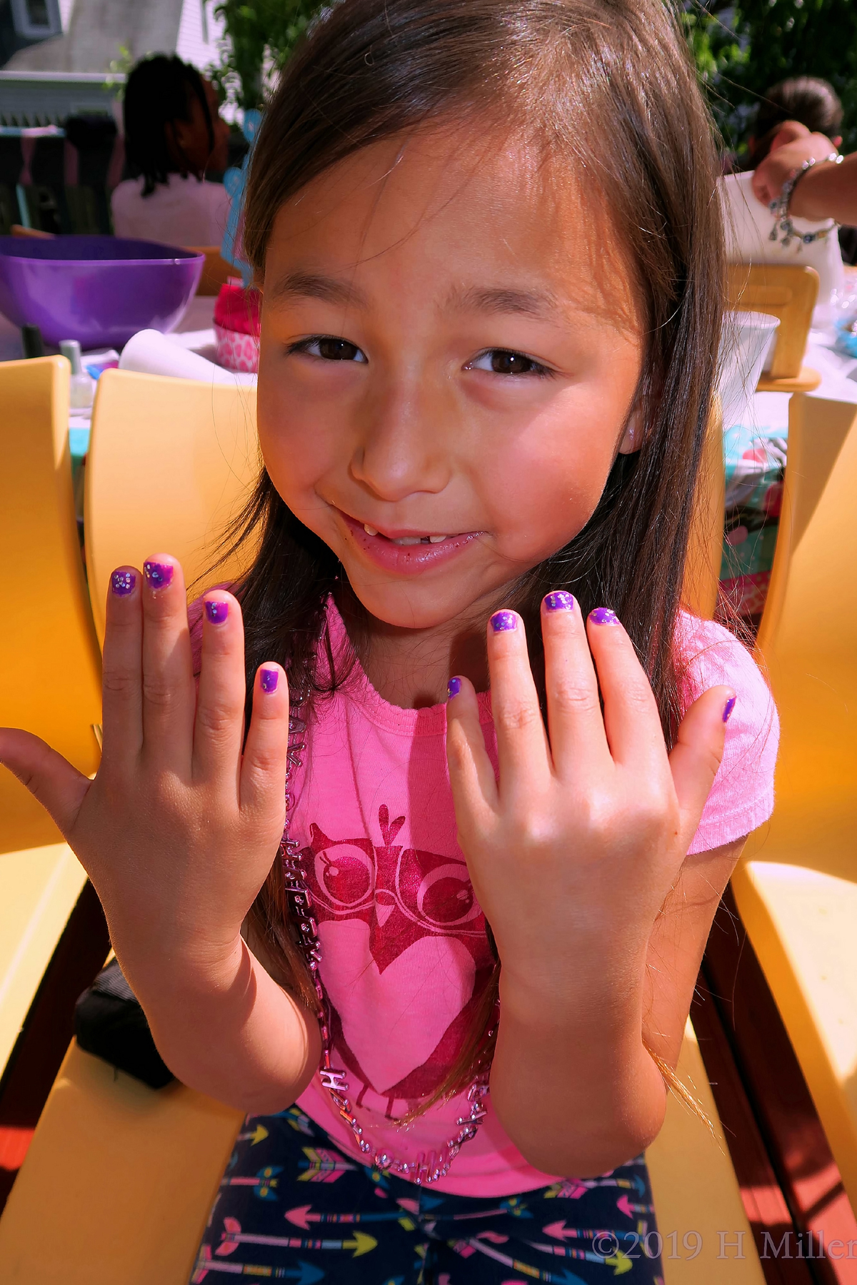Pretty Purple Kids Manicure With Sparkly Glitter! 