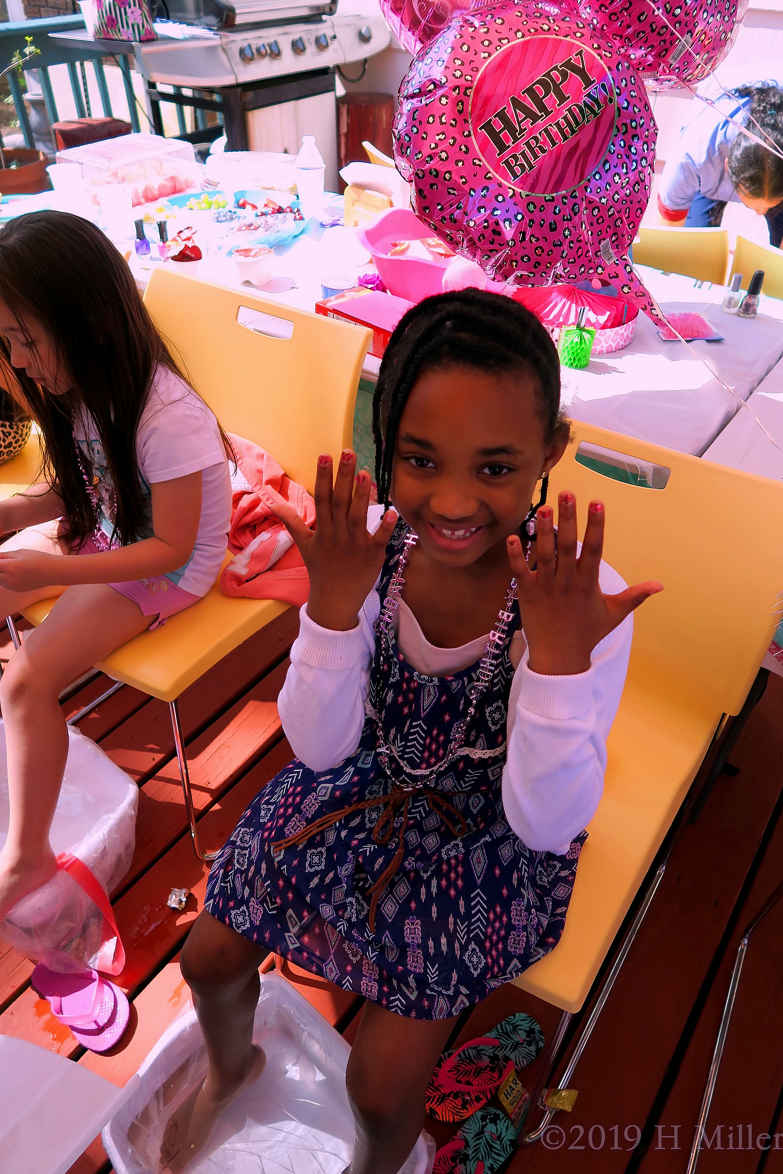 Showing Off Her Girls Mini Mani Showing Off Her Girls Mini Mani