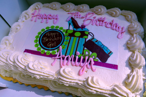 Simple Yet Elegantly Designed Spa Themed Cake Just For The Birthday Girl! Simple Yet Elegantly Designed Spa Themed Cake Just For The Birthday Girl!