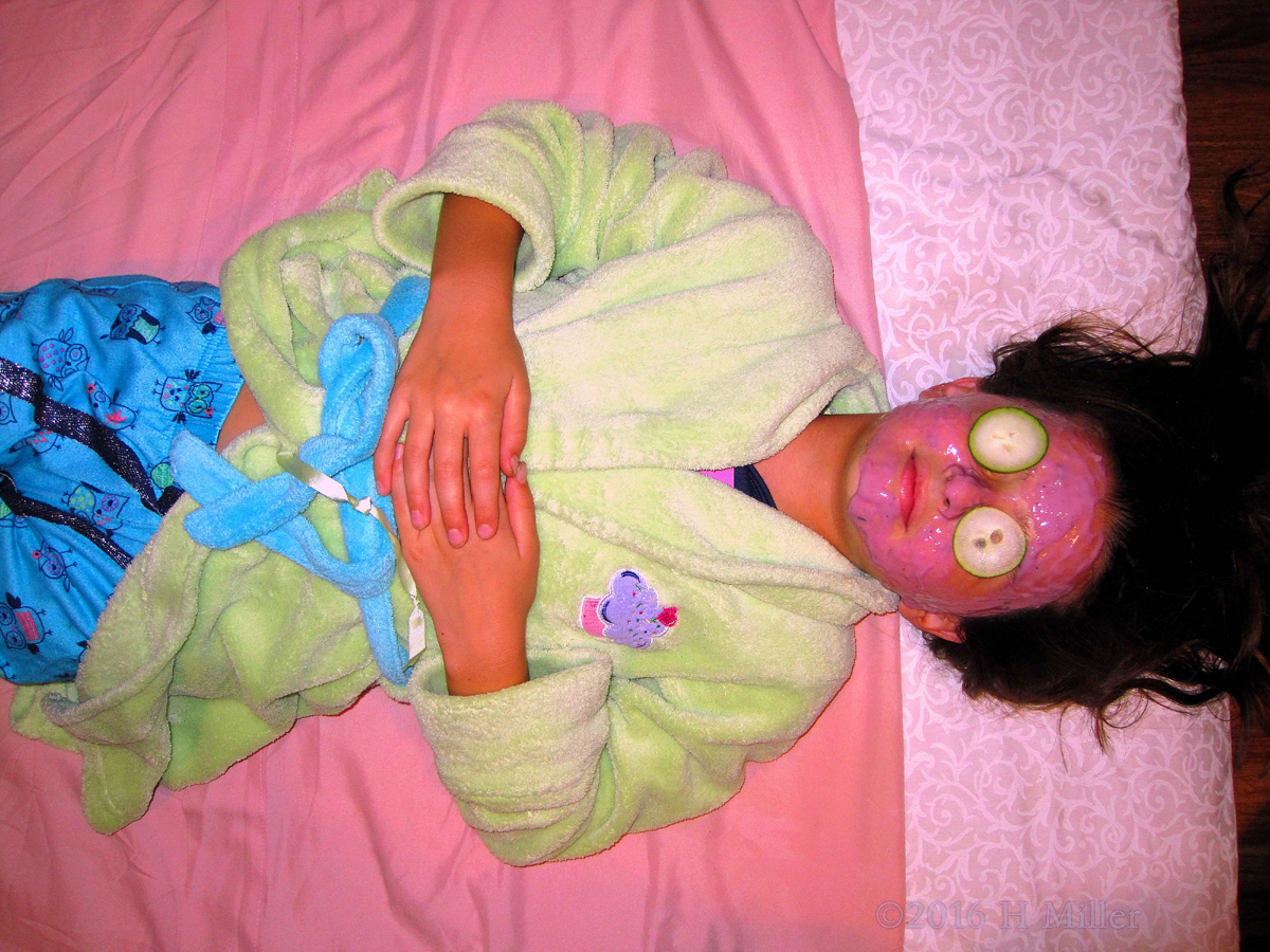 Relaxing In A Kids Spa Blueberry Facial 