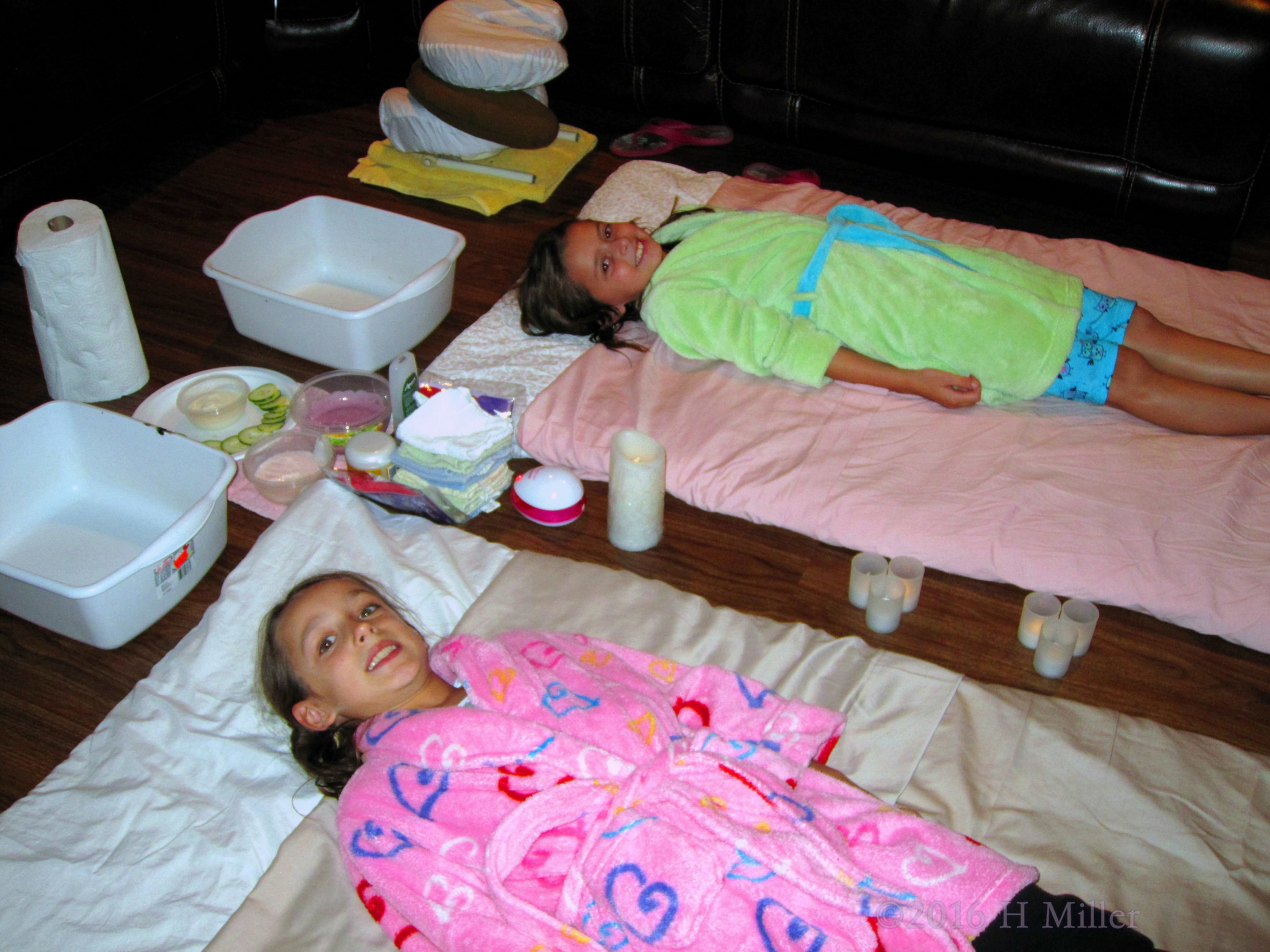 Kids Facials With Friends! Kids Facials With Friends!