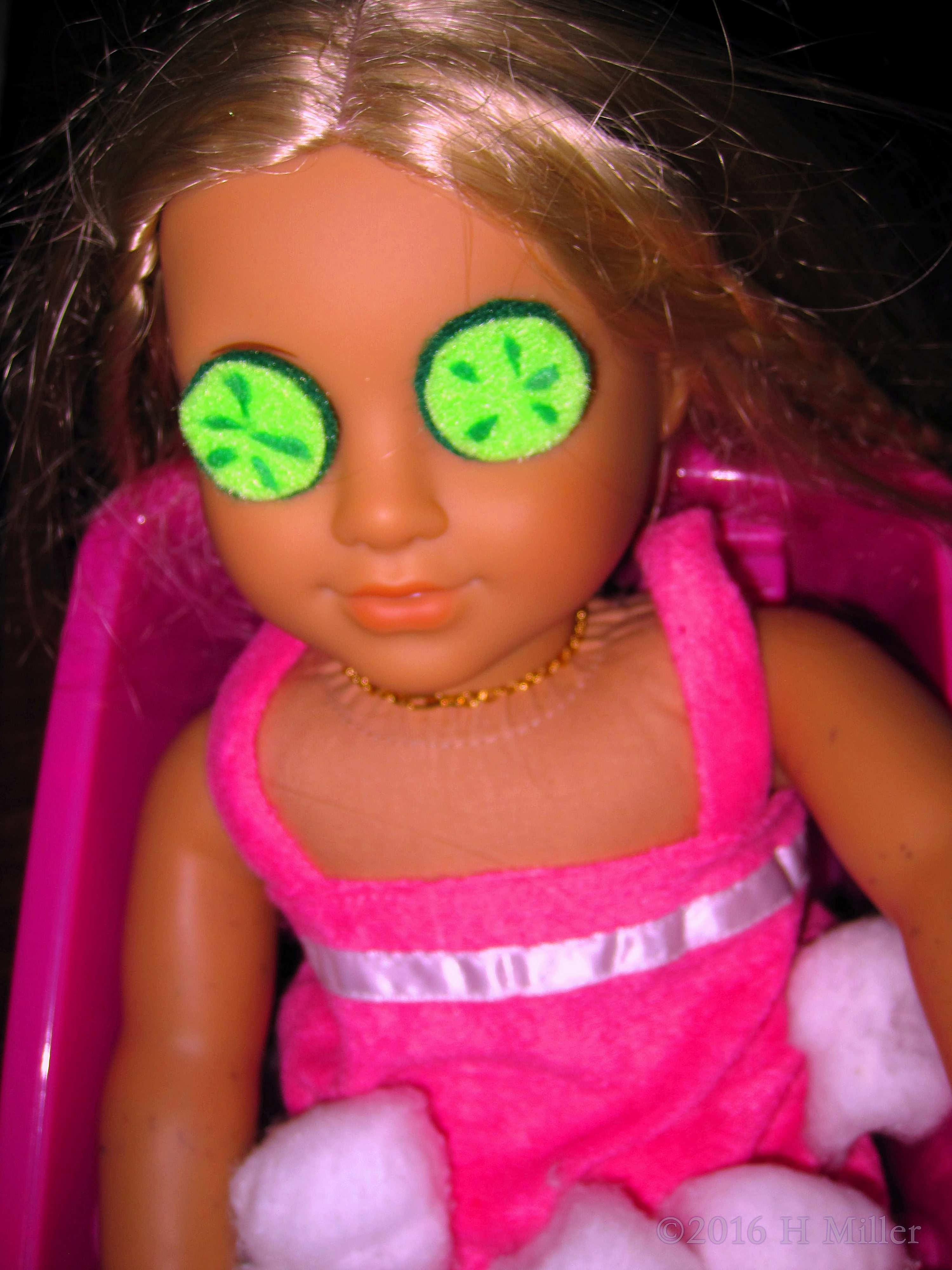 She's Loving The Doll Kids Spa She's Loving The Doll Kids Spa