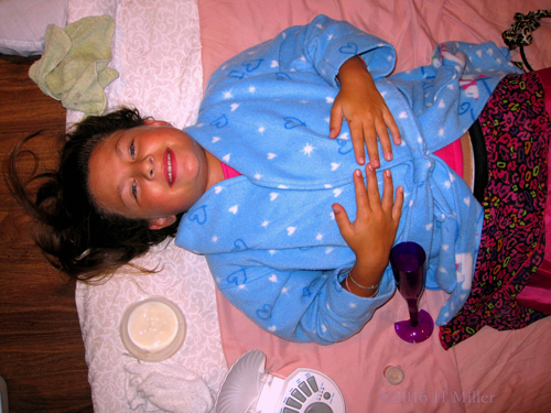 Relaxing Before Facials Relaxing Before Facials